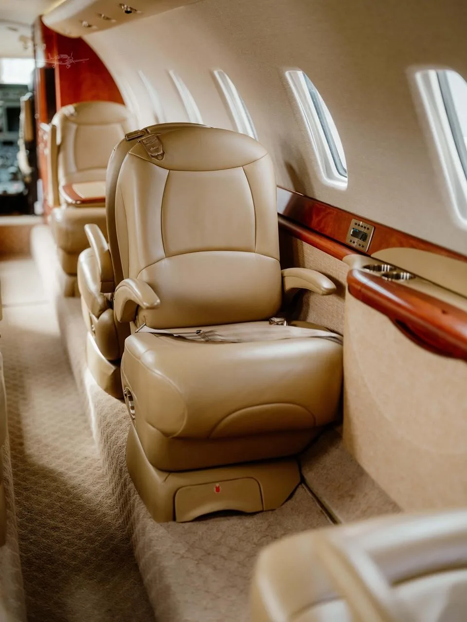 Cabin interior of a 2005 CESSNA CITATION SOVEREIGN.