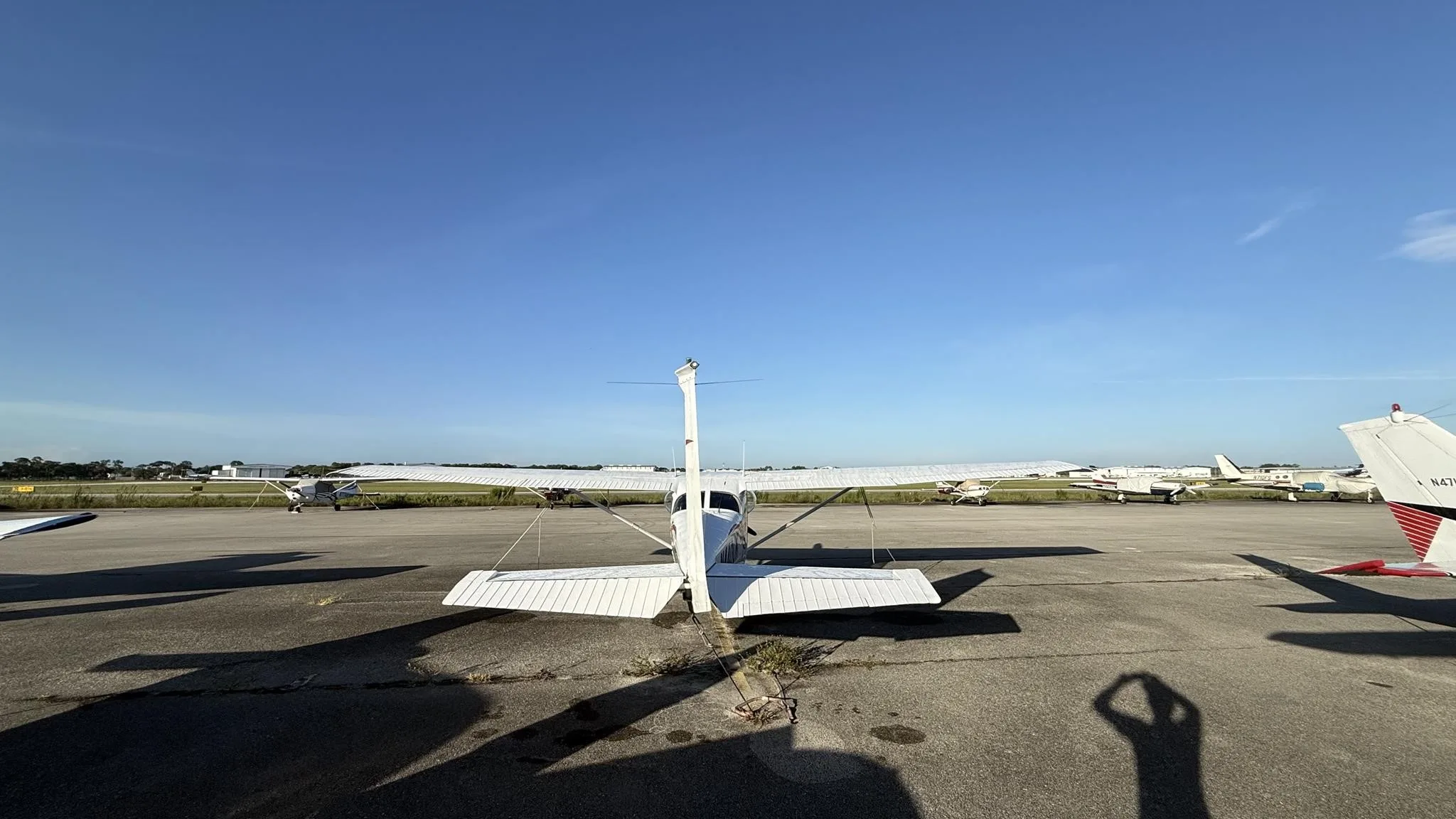 Exterior view of a 1974 CESSNA 172M SKYHAWK, N4400R.