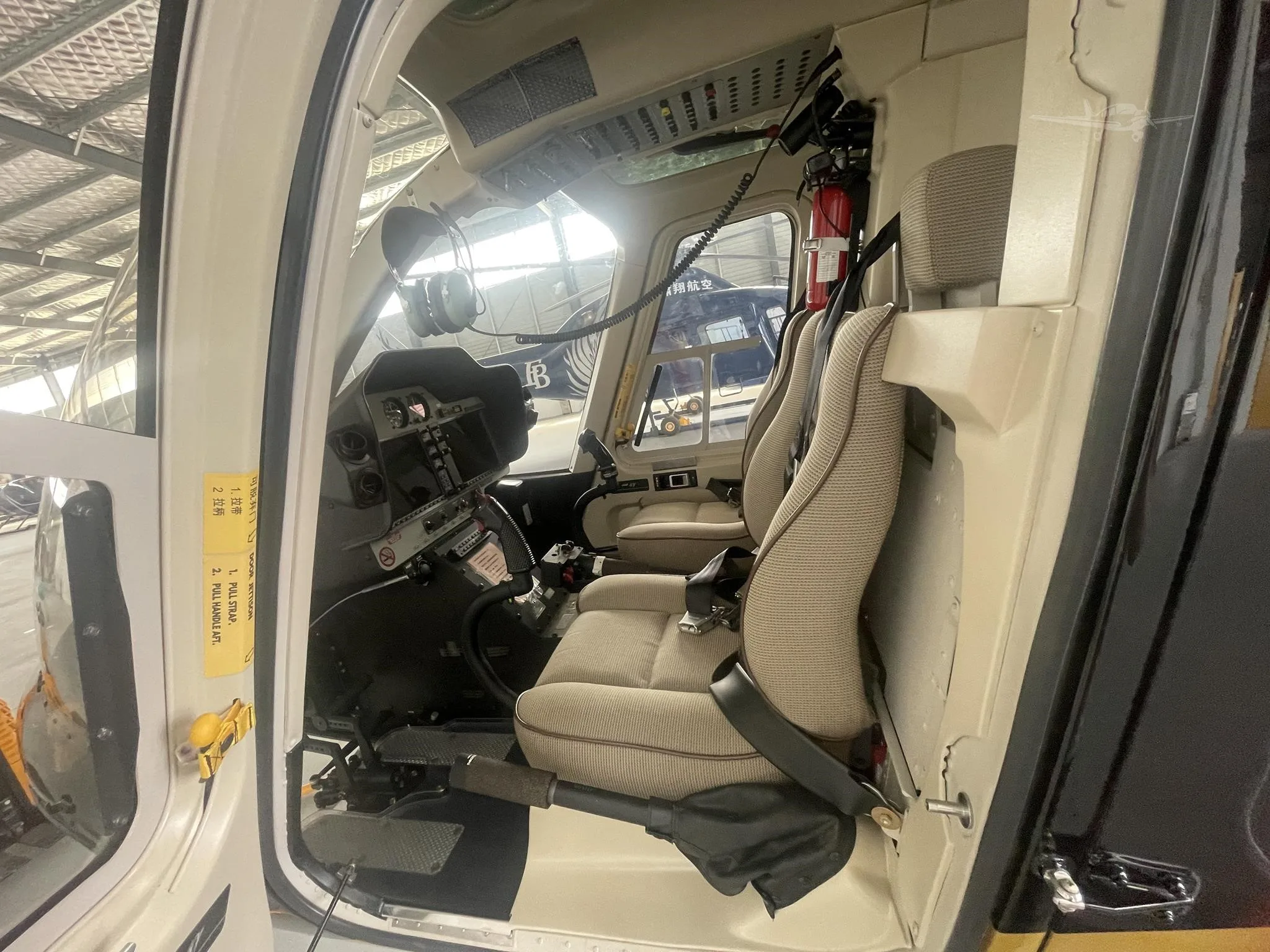 Cabin interior of a 2021 BELL 407GXI.