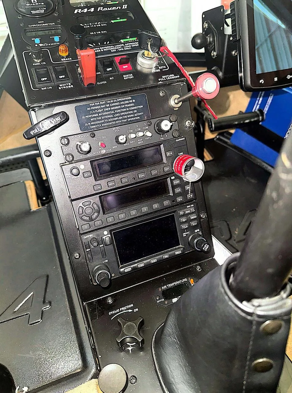 Avionics suite of a 2012 ROBINSON R44 RAVEN II.