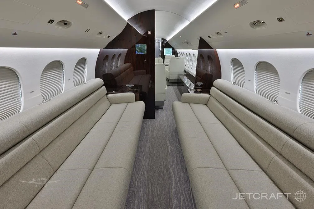 Cabin interior of a 2006 DASSAULT FALCON 7X.