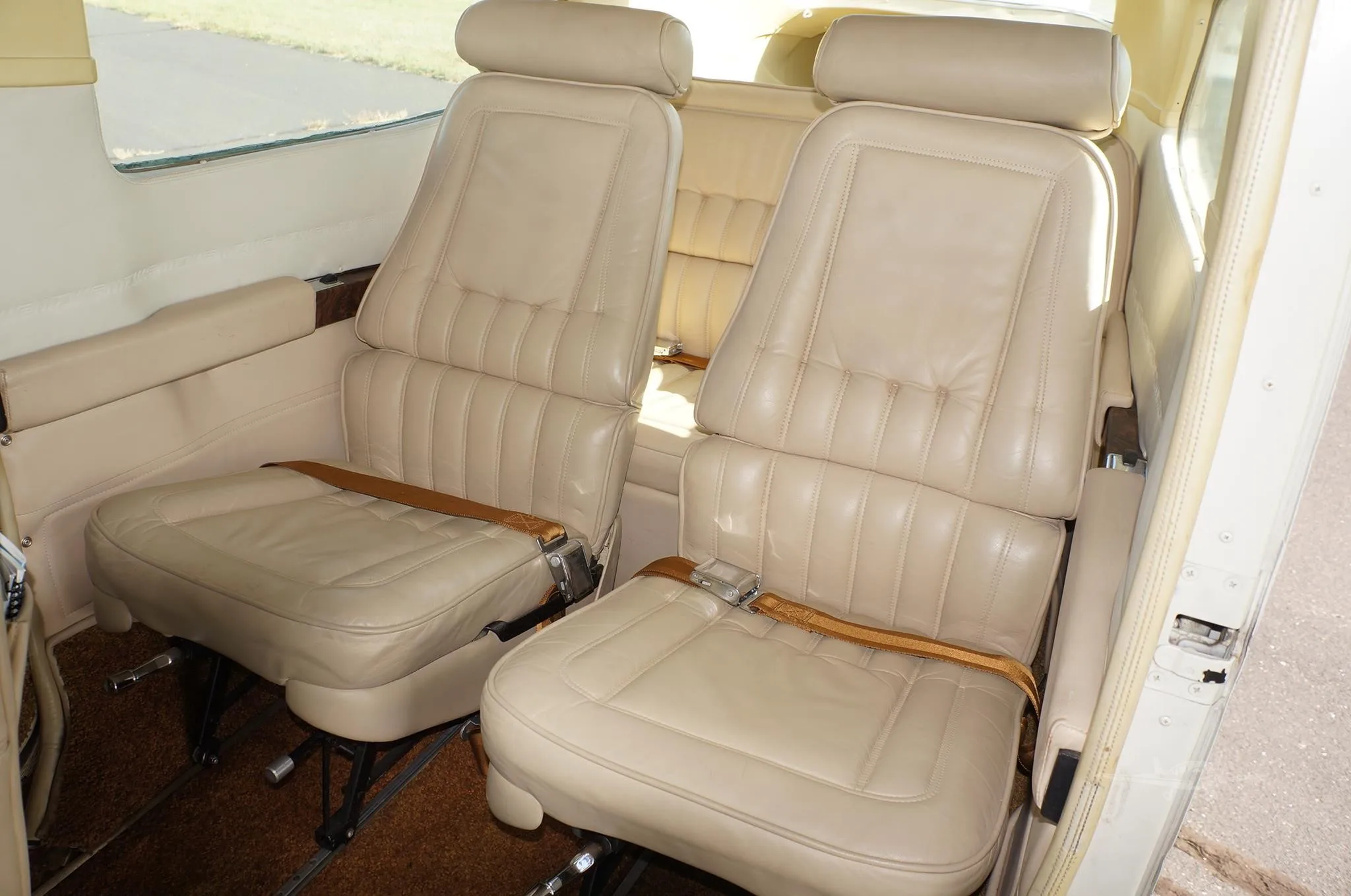 1983 Cessna 210N