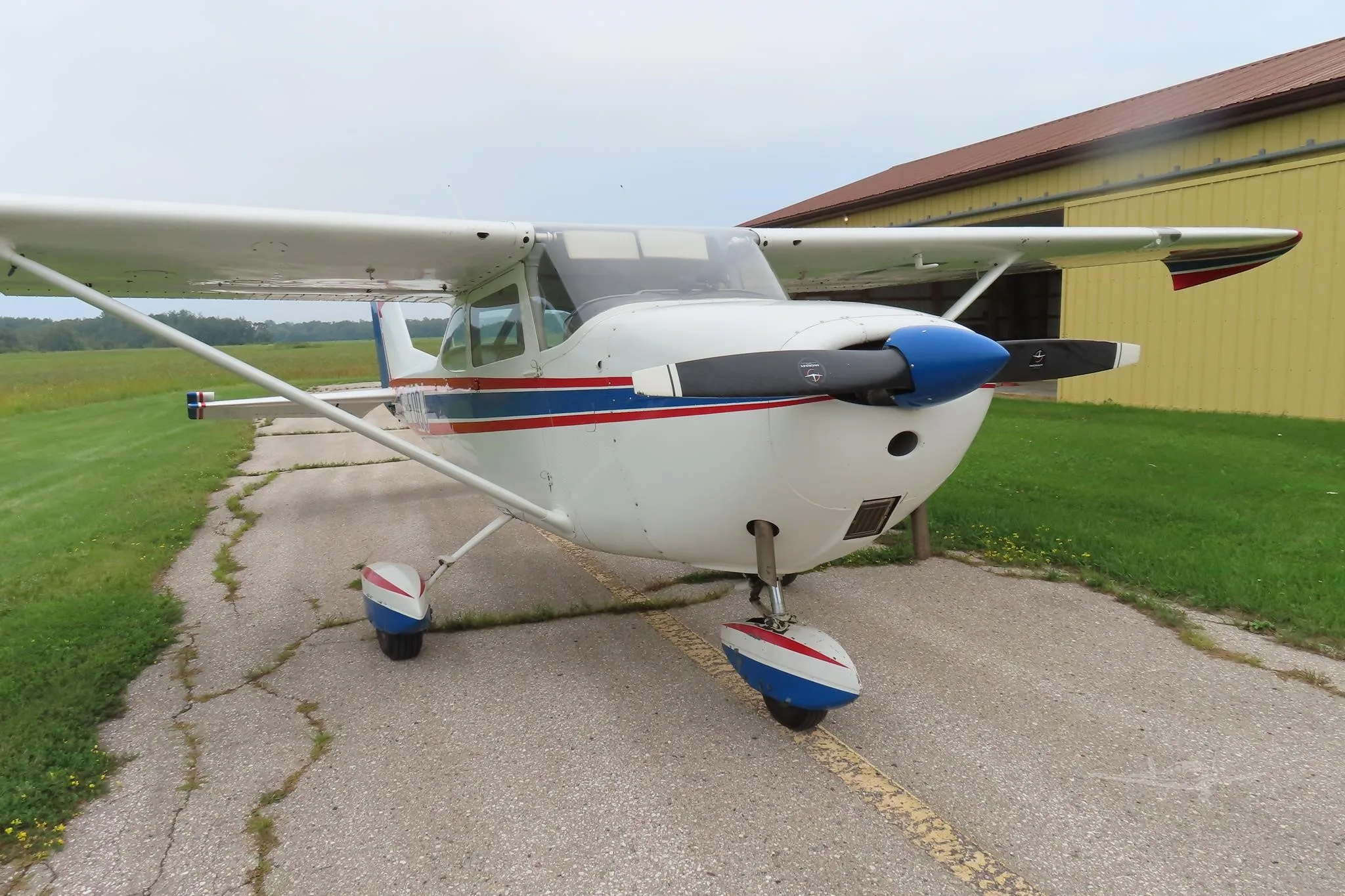 Exterior view of a 1966 CESSNA 172 SKYHAWK, C-GQOJ.
