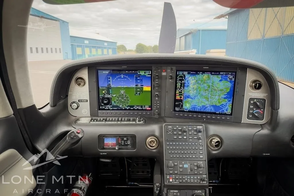 Avionics suite of a 2018 CIRRUS SR22-G6 TURBO.