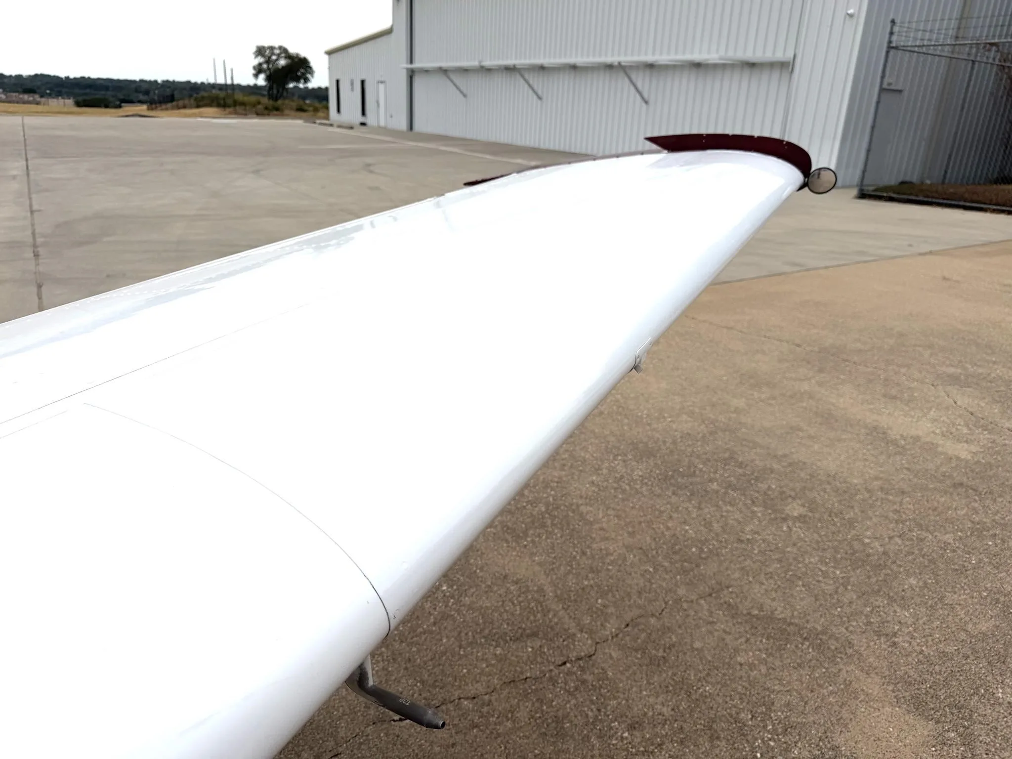 Exterior view of a 1978 BEECHCRAFT V35B BONANZA, N21495.