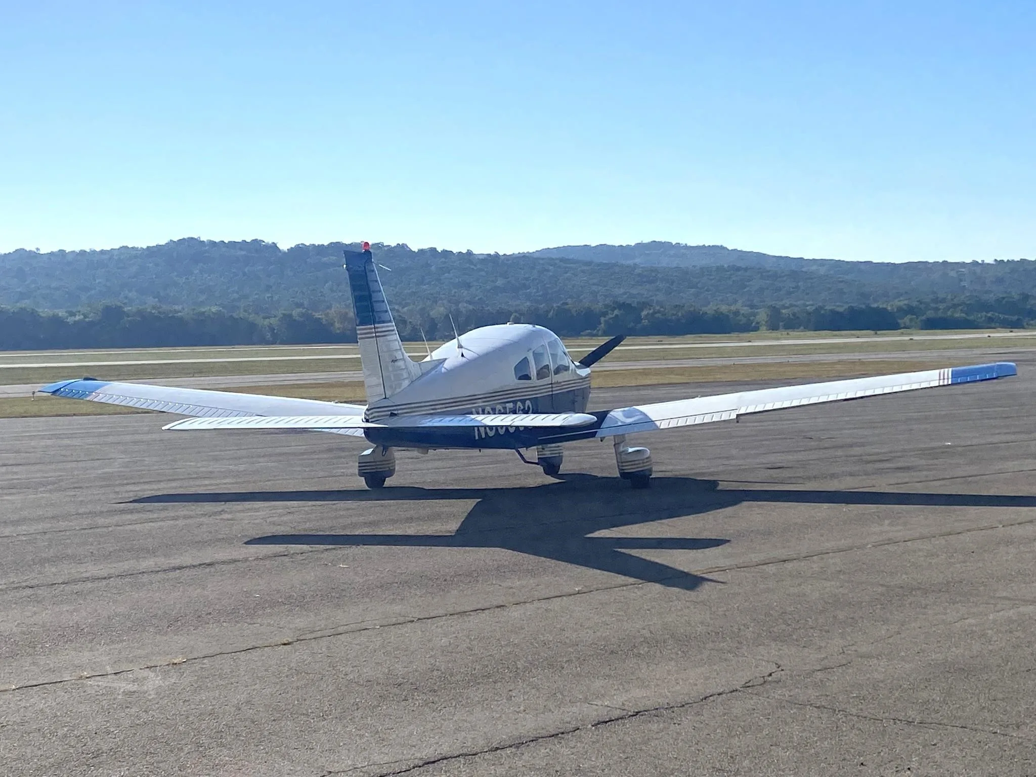 Exterior view of a 1978 PIPER ARCHER II, N36563.