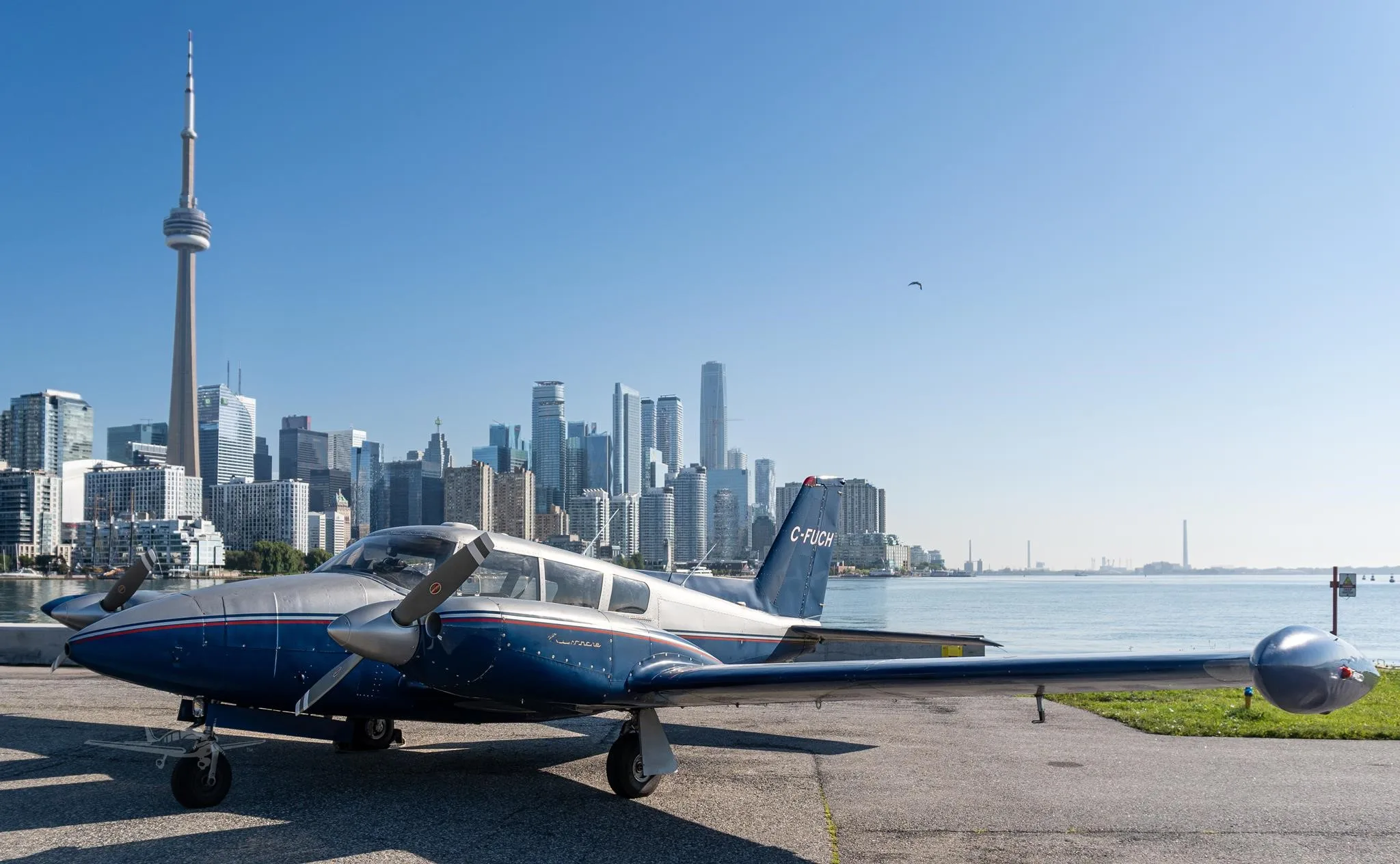 Exterior view of a 1966 PIPER TWIN COMANCHE, C-FUCH.