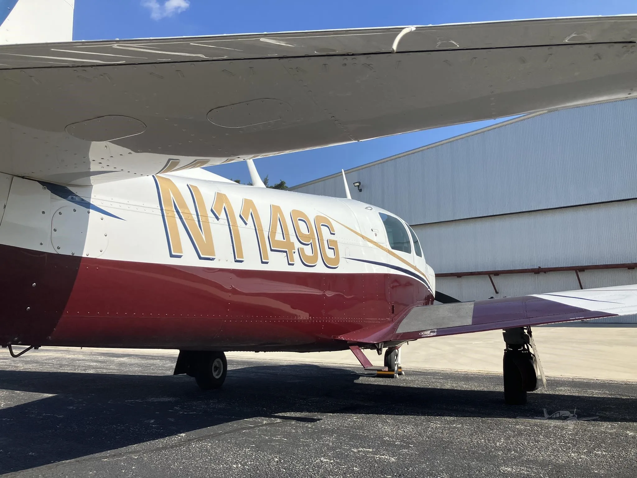 Exterior view of a 1981 MOONEY M20K 305 ROCKET, N1149G.