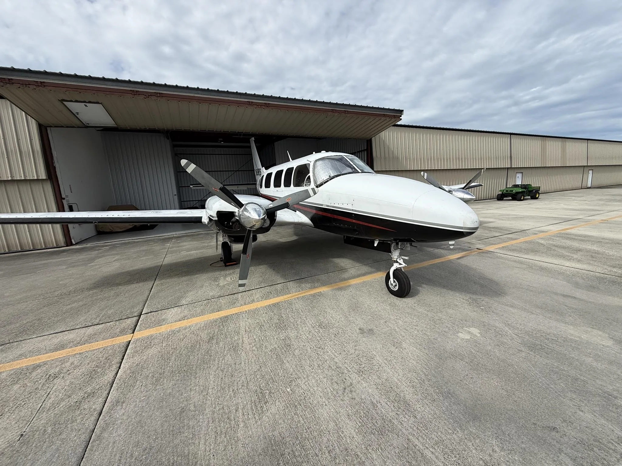 Exterior view of a 1974 PIPER NAVAJO CHIEFTAIN, N50PS.