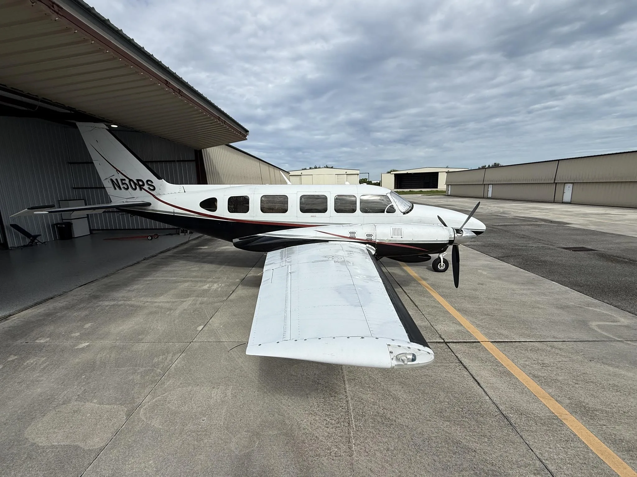 Exterior view of a 1974 PIPER NAVAJO CHIEFTAIN, N50PS.