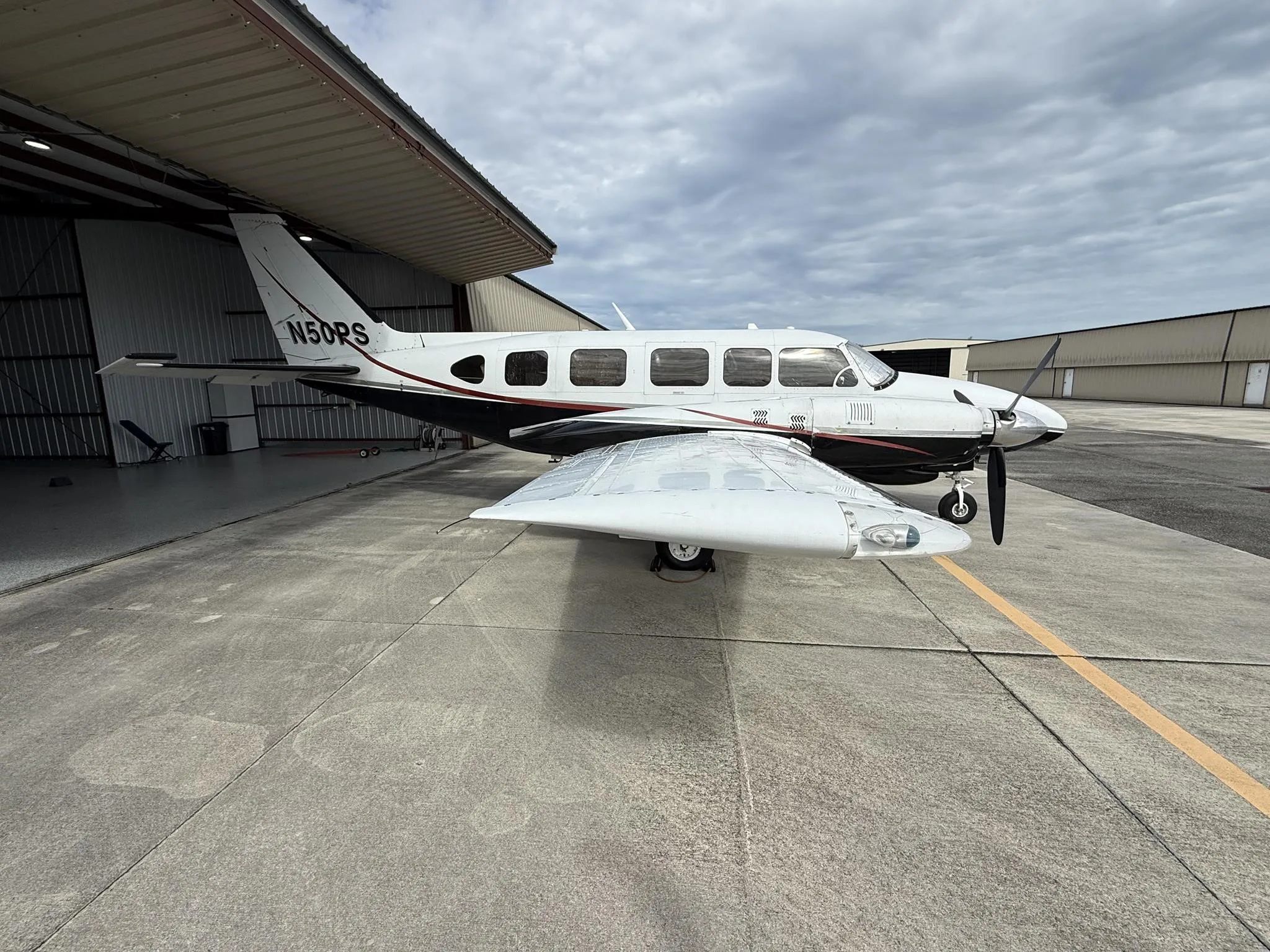 Exterior view of a 1974 PIPER NAVAJO CHIEFTAIN, N50PS.