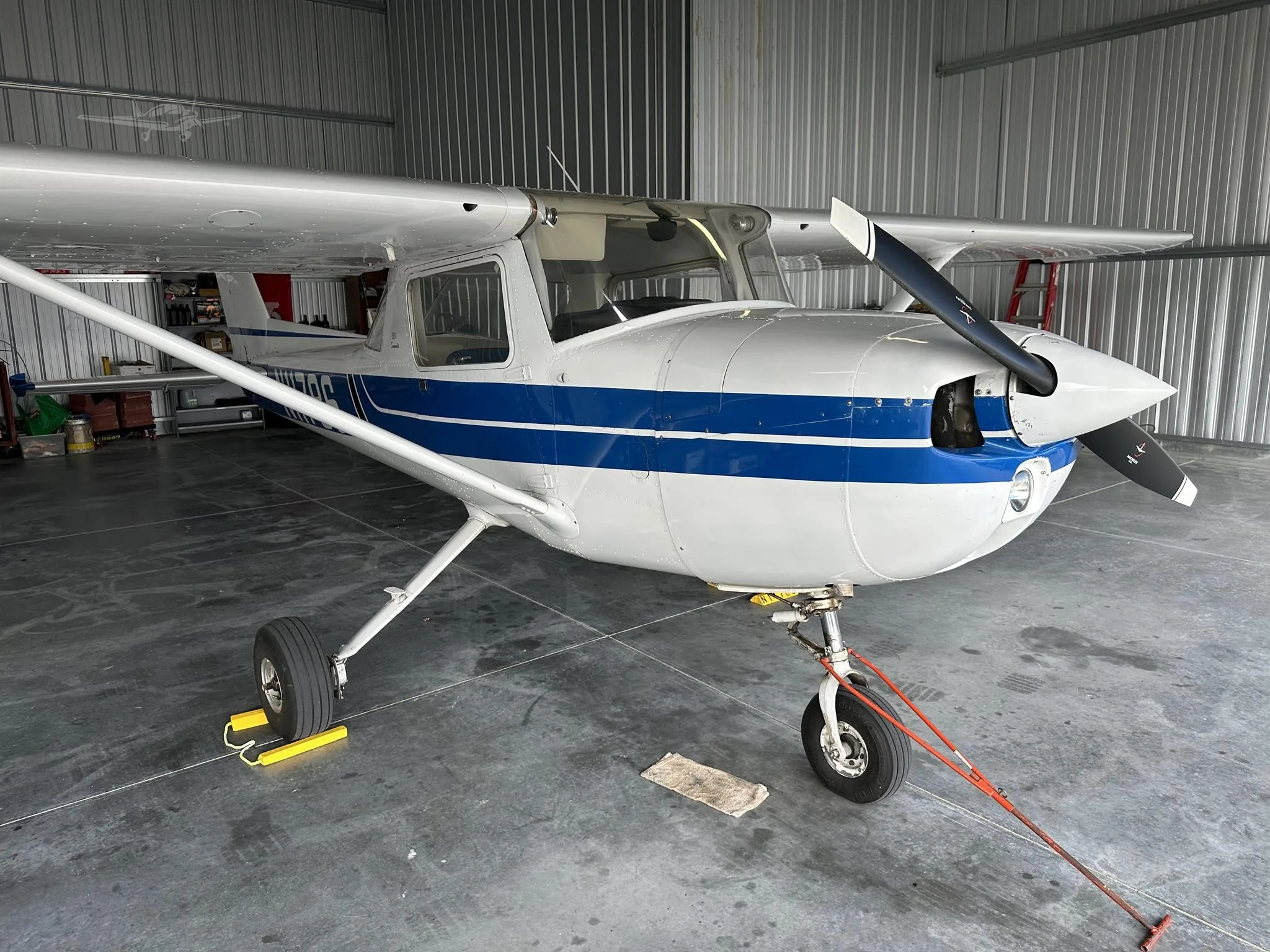 Exterior view of a 1974 CESSNA 150, N11786.