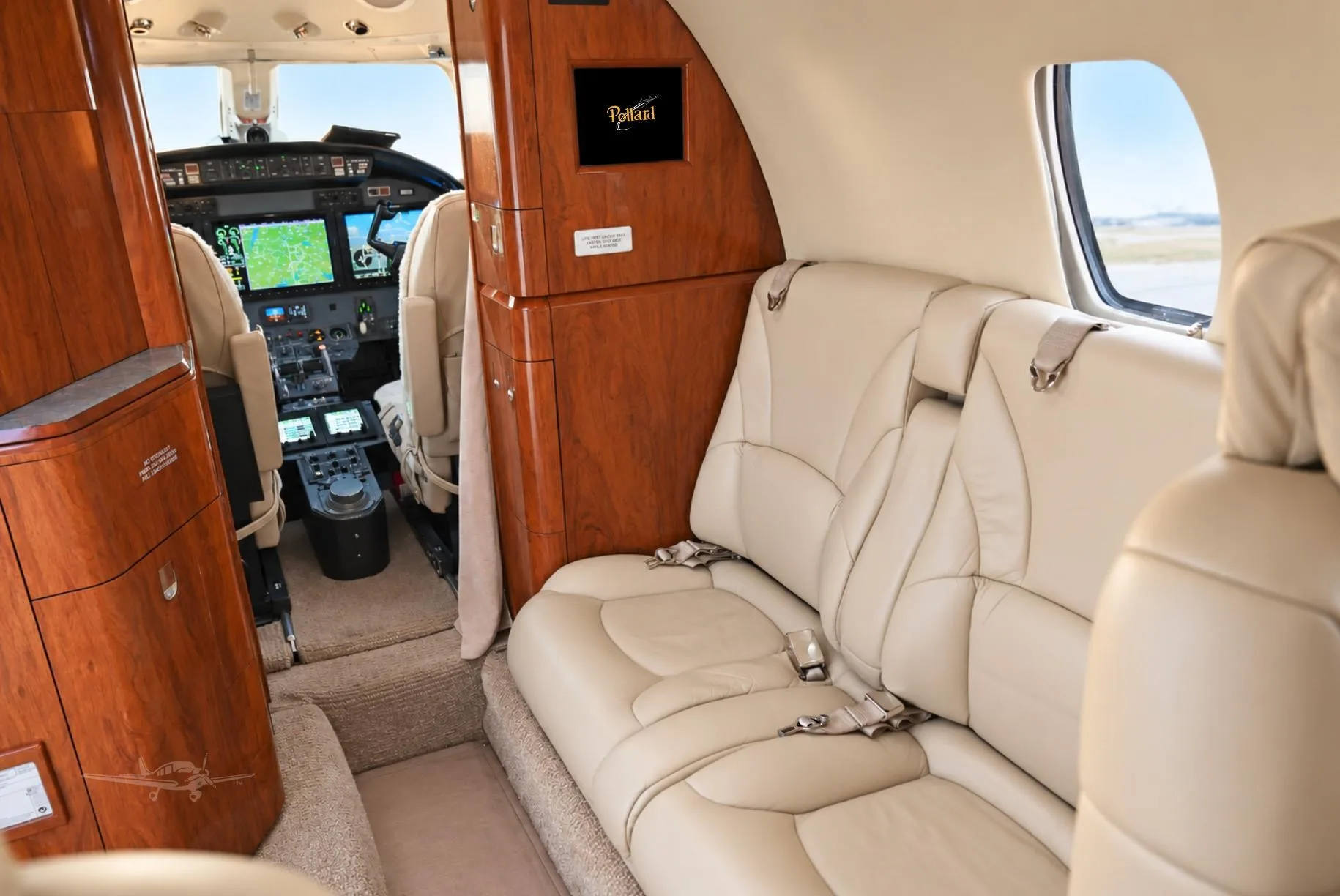 Cabin interior of a 2001 CESSNA CITATION EXCEL.