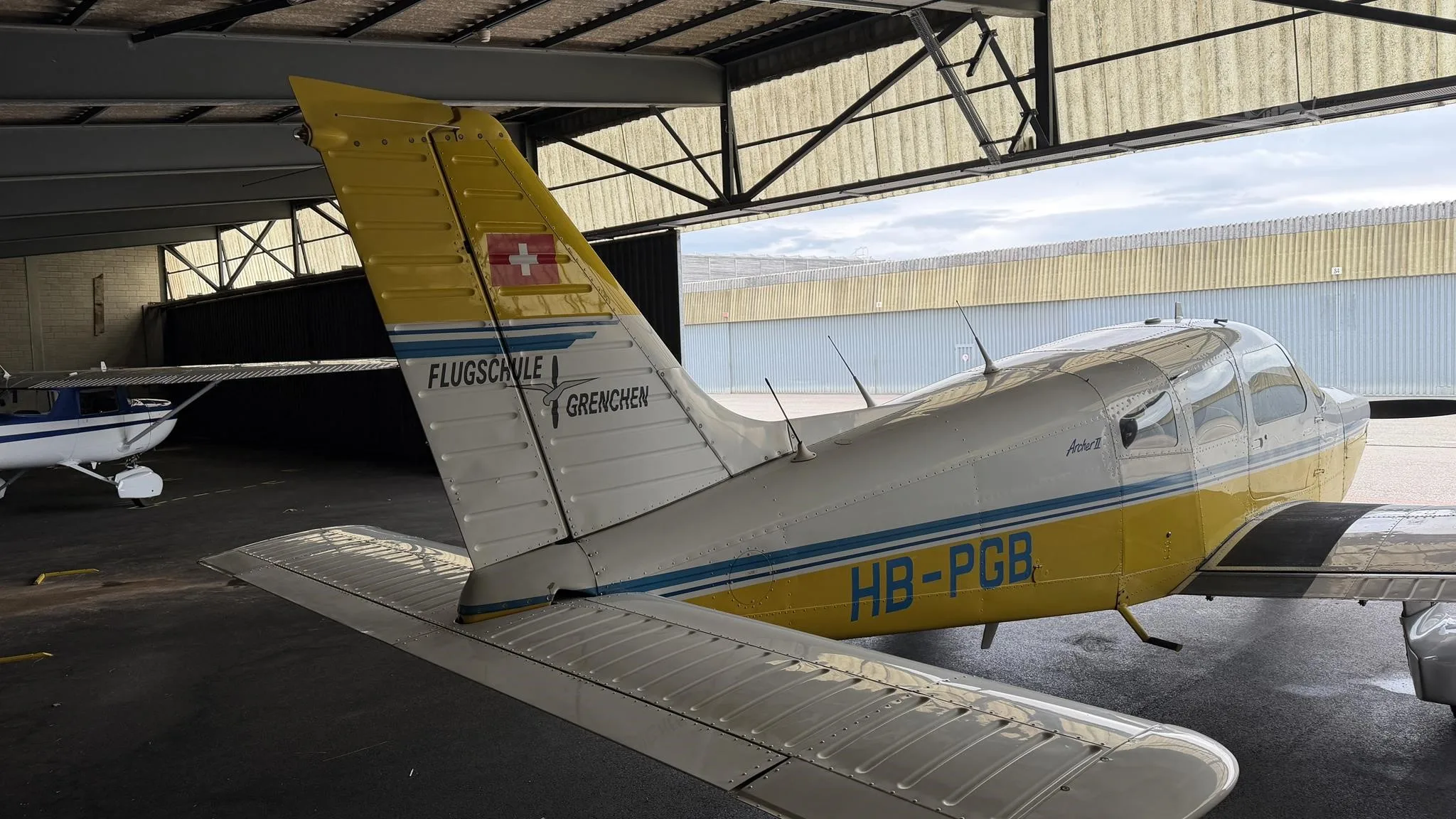 Exterior view of a 1981 PIPER ARCHER II, HB-PGB.