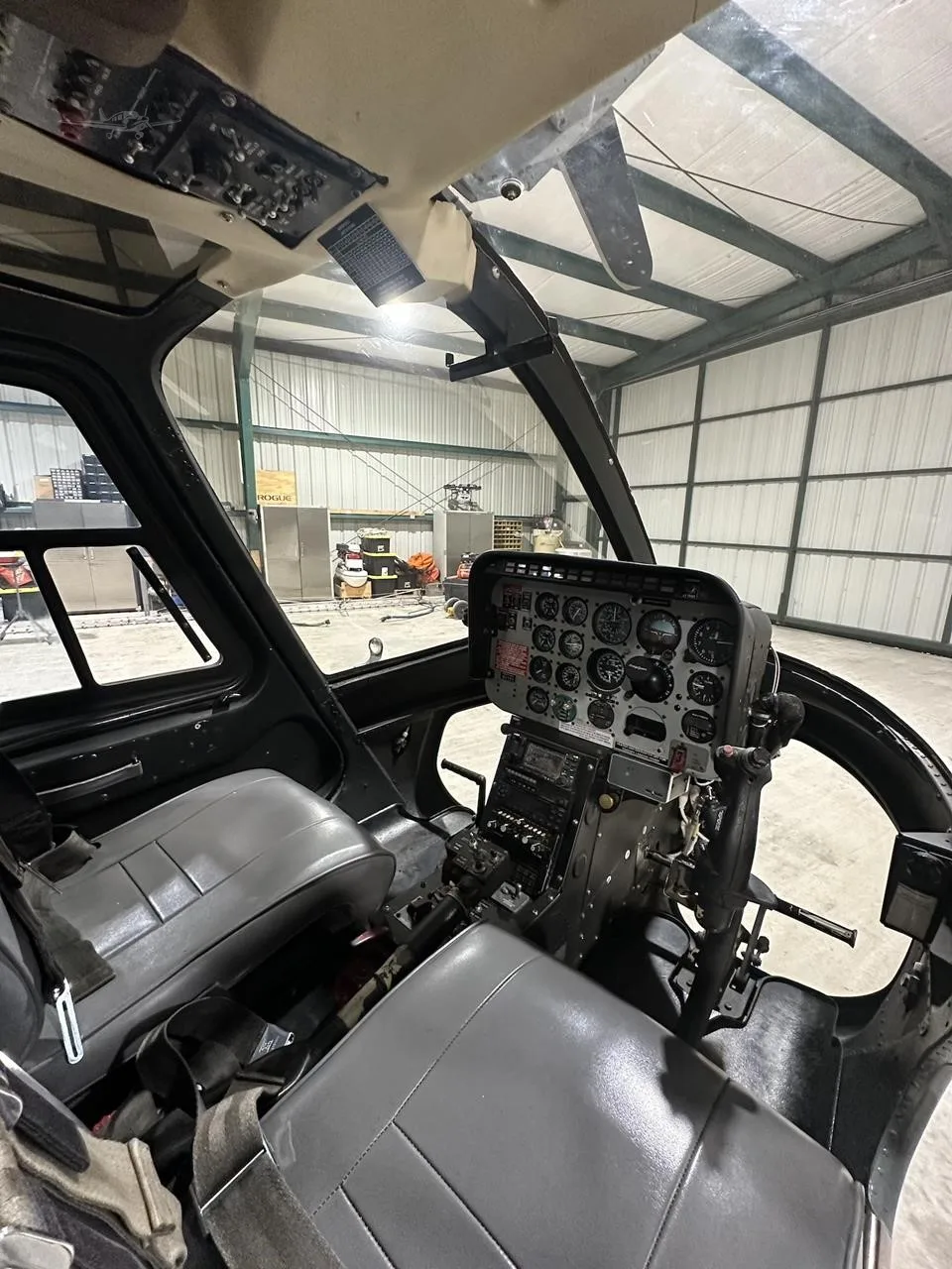 Cockpit and instrument panel of a 1979 BELL 206L I/C30P.