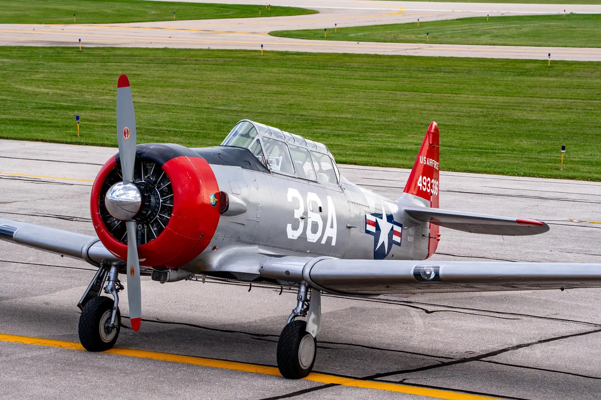 Exterior view of a 1951 NORTH AMERICAN AT-6G, N25KP.
