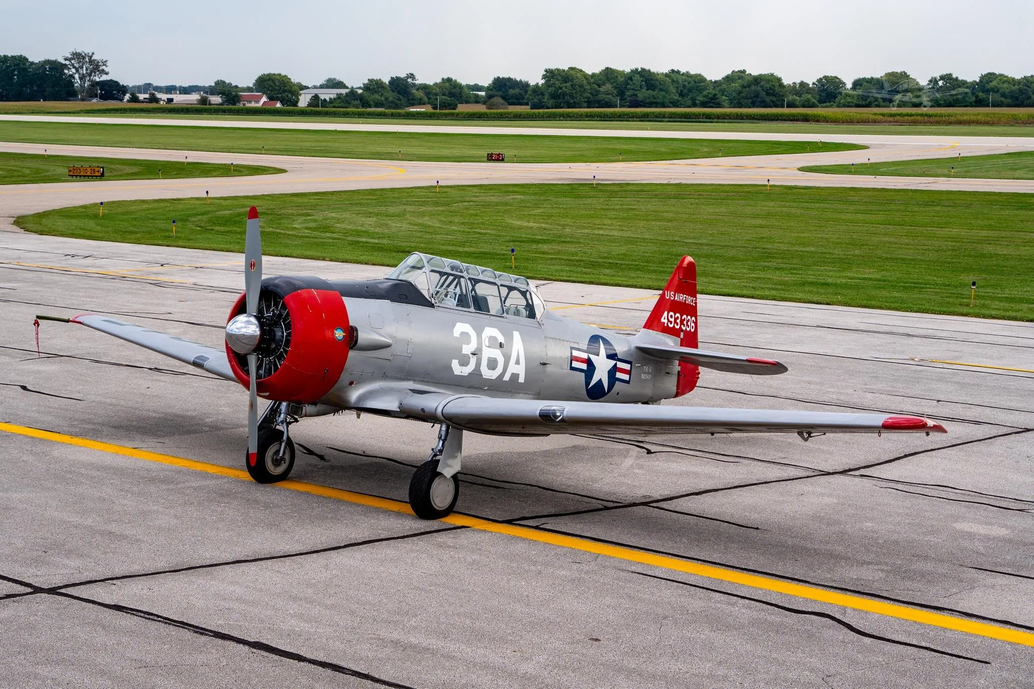 Exterior view of a 1951 NORTH AMERICAN AT-6G, N25KP.
