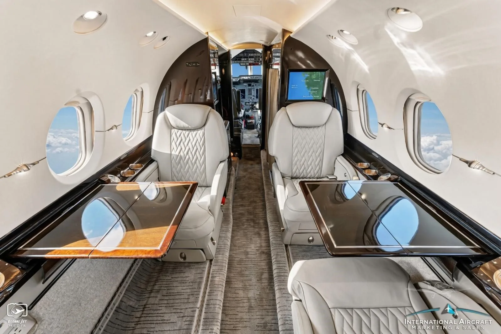 Cabin interior of a 2002 HAWKER 800XP.