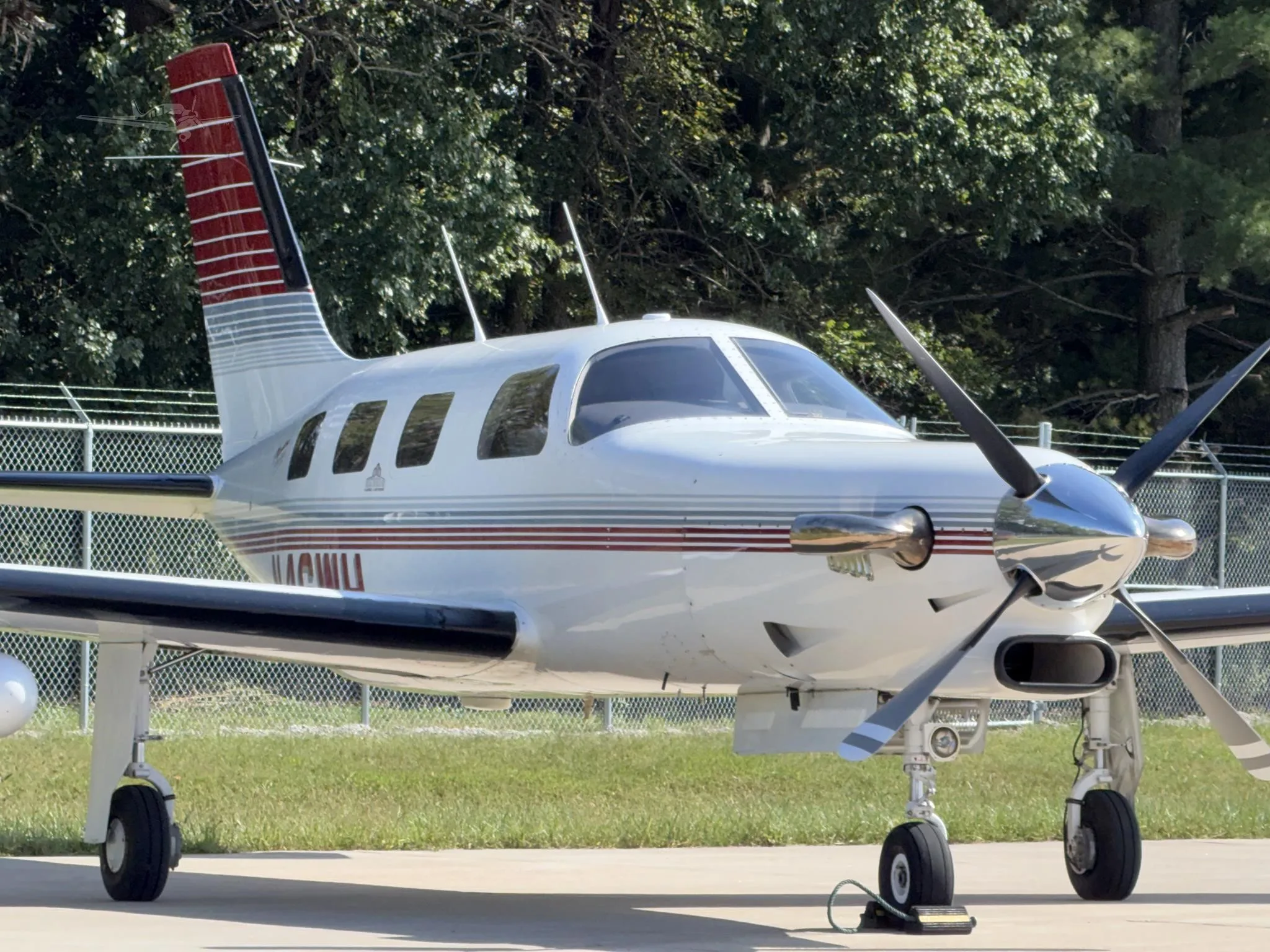 Exterior view of a 1993 PIPER JETPROP, N46WH.