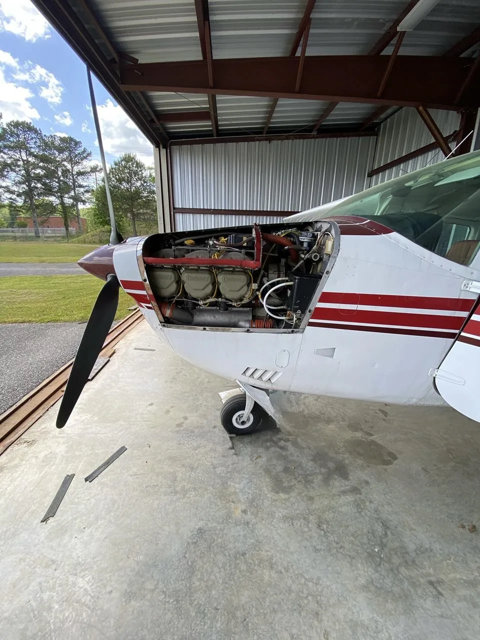 Exterior view of a 1973 CESSNA TURBO 210L, N29113.