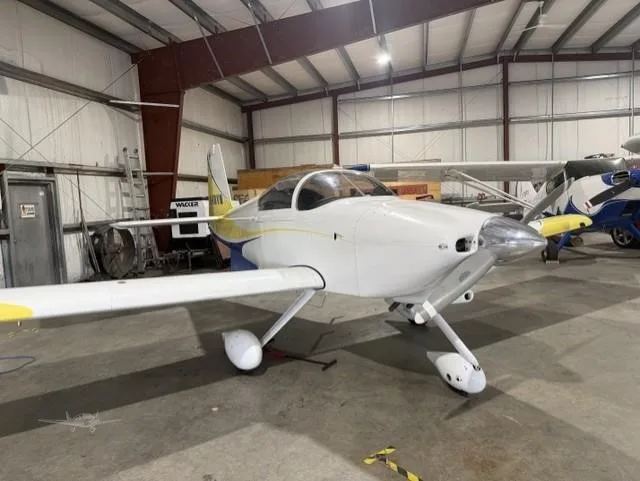 Exterior view of a 2004 VANS RV-9A, C-GRVN.