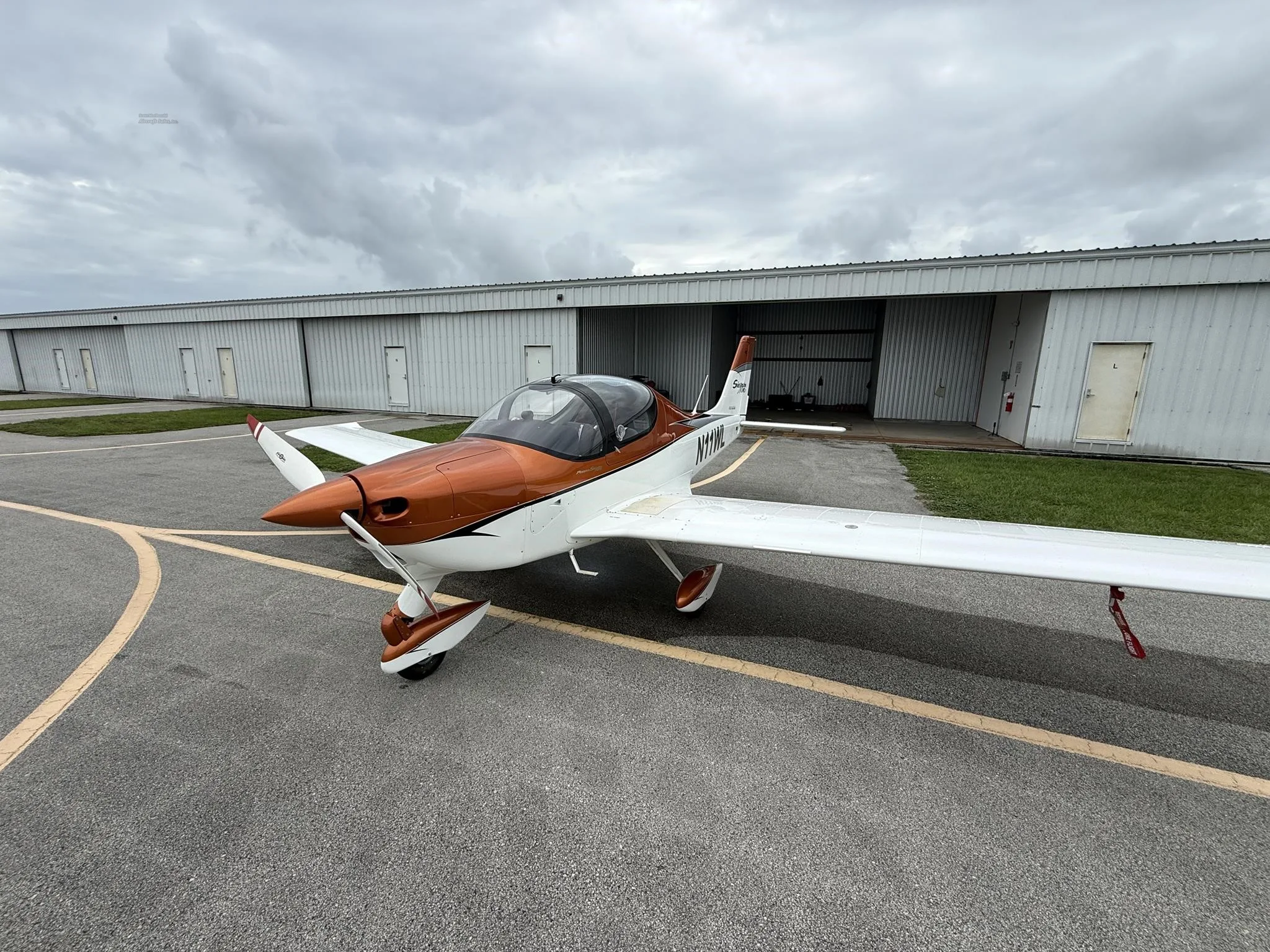 Exterior view of a 2016 TECNAM P2002 SIERRA, N11WL.