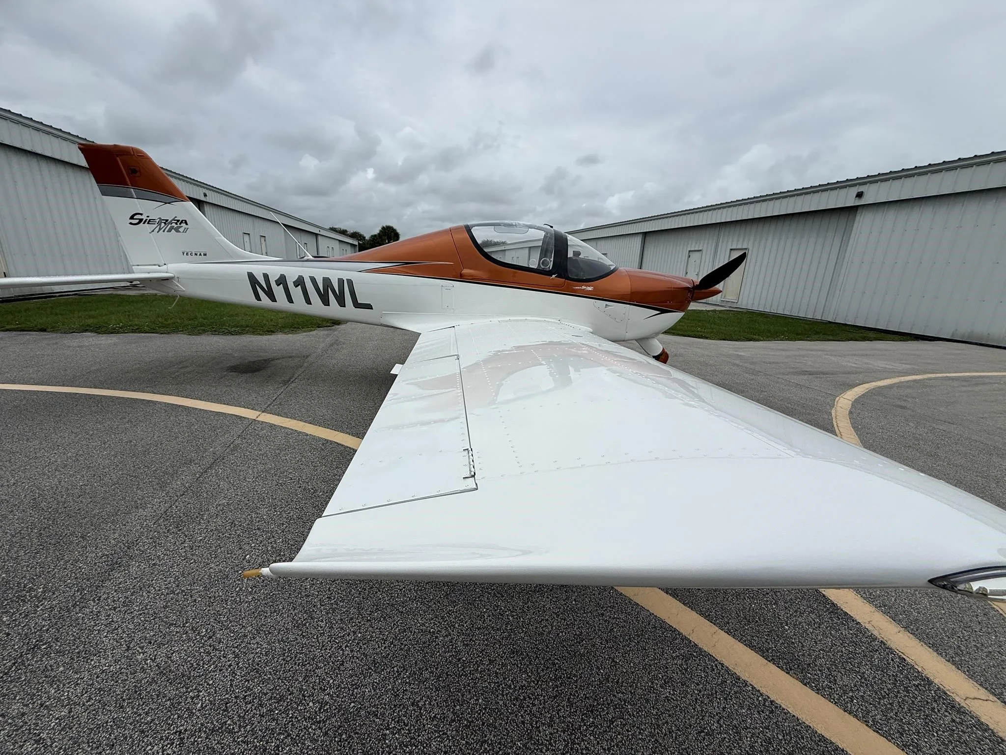 Exterior view of a 2016 TECNAM P2002 SIERRA, N11WL.