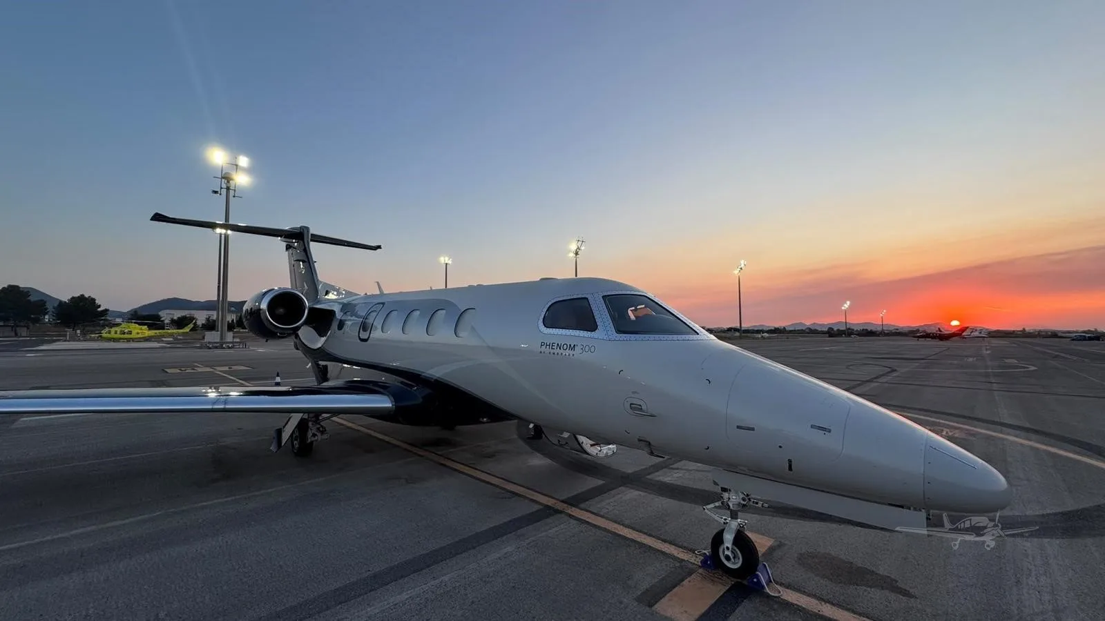 Exterior view of a 2016 EMBRAER PHENOM 300, D-CAAF.