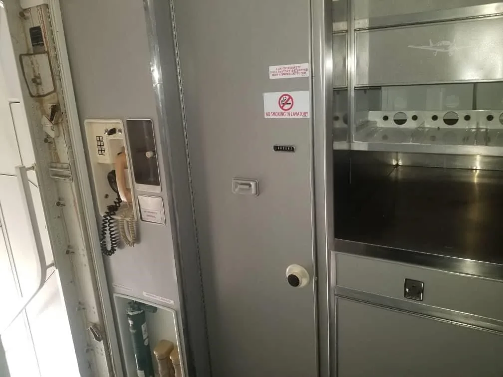 Cabin interior of a 1976 BOEING 727-200 SUPER27.