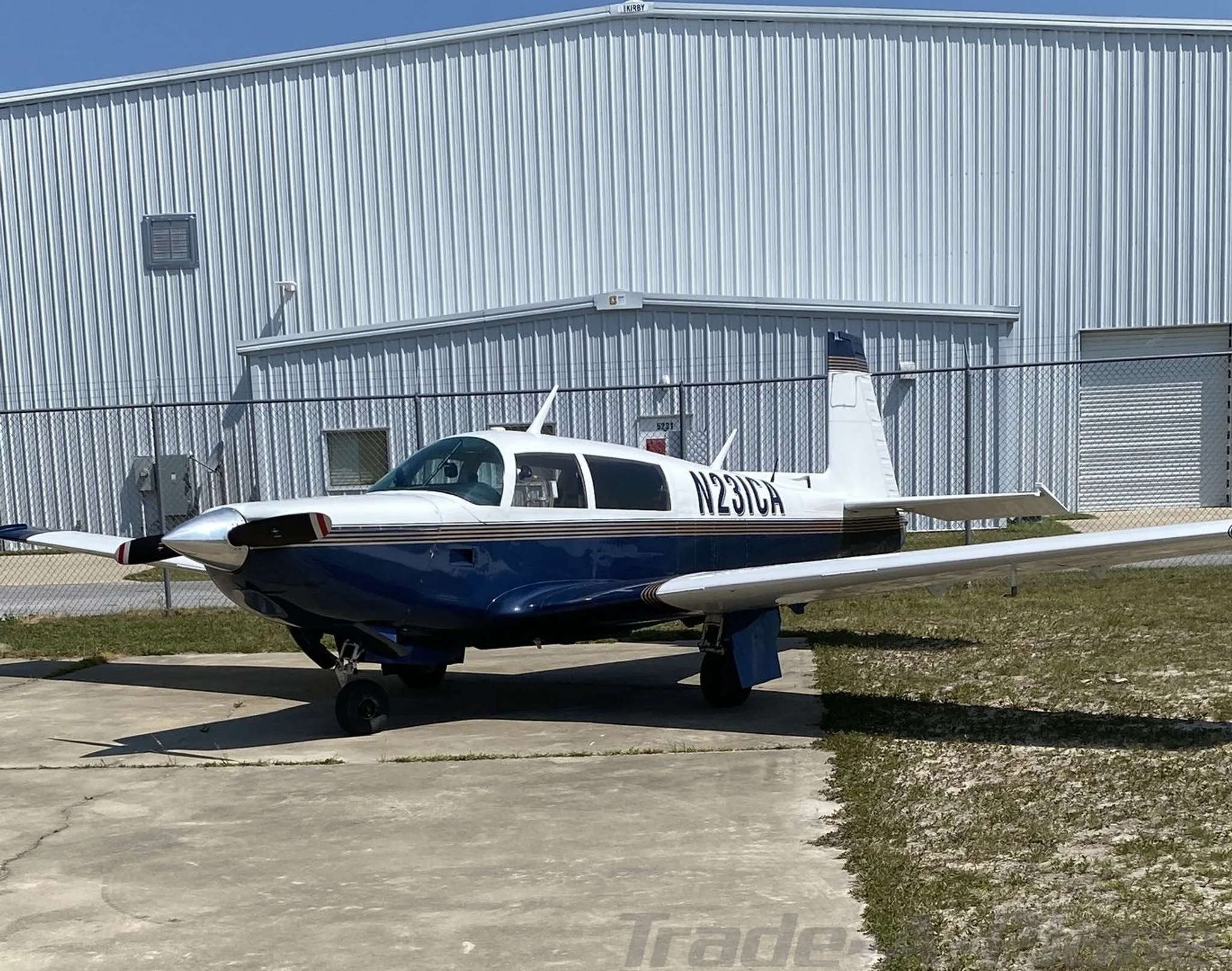 Exterior view of a 1979 MOONEY M20K 231, N231CA.
