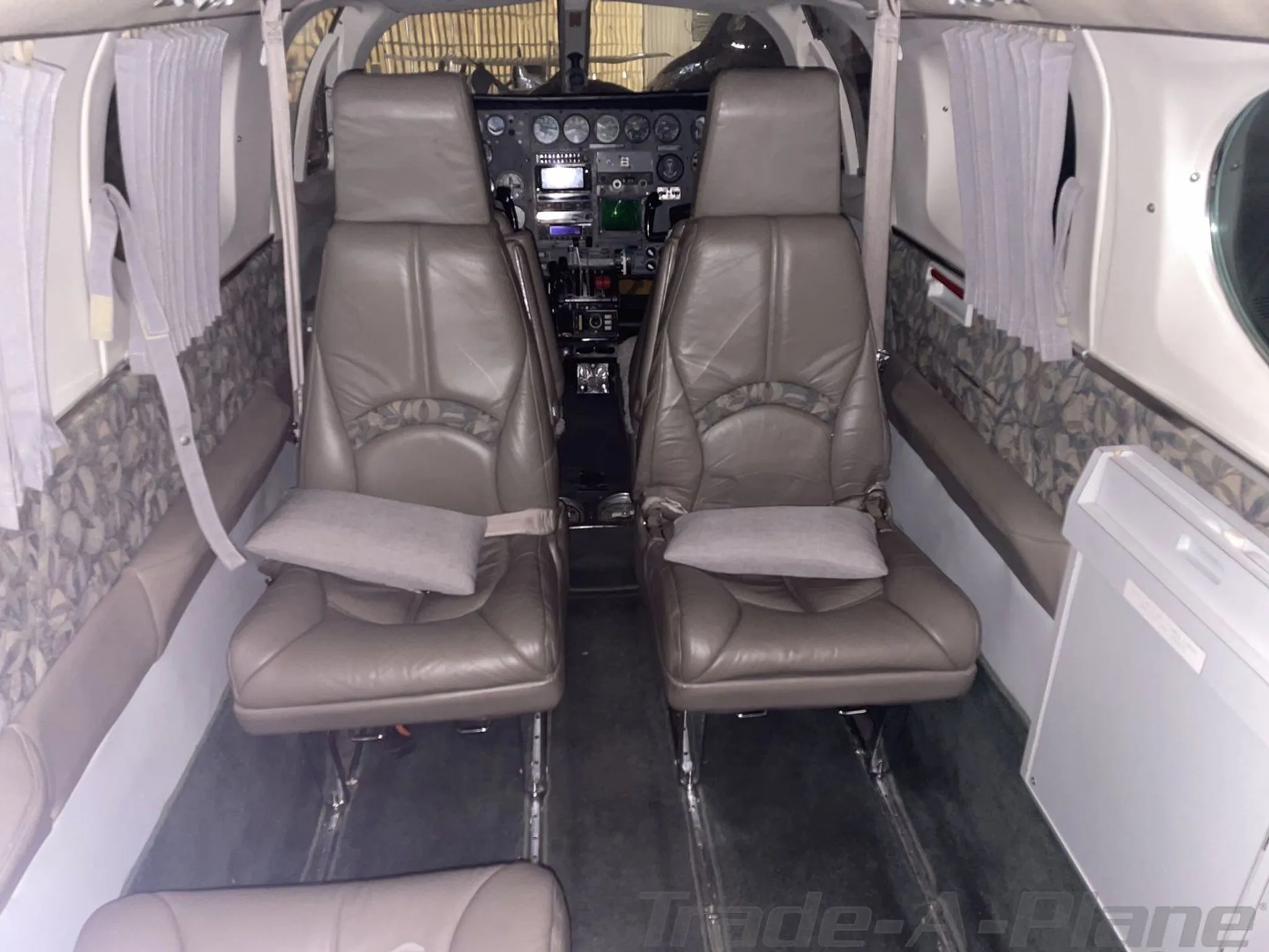 Cabin interior of a 1977 CESSNA 340A.