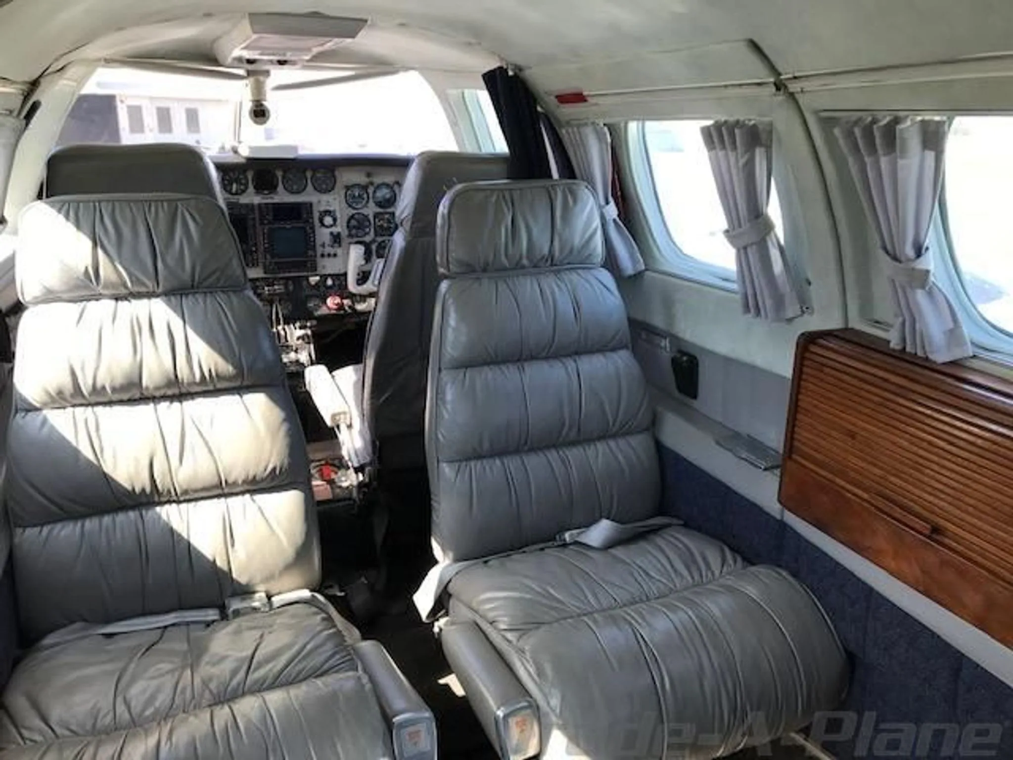 Cabin interior of a 1972 BEECHCRAFT B60 DUKE.