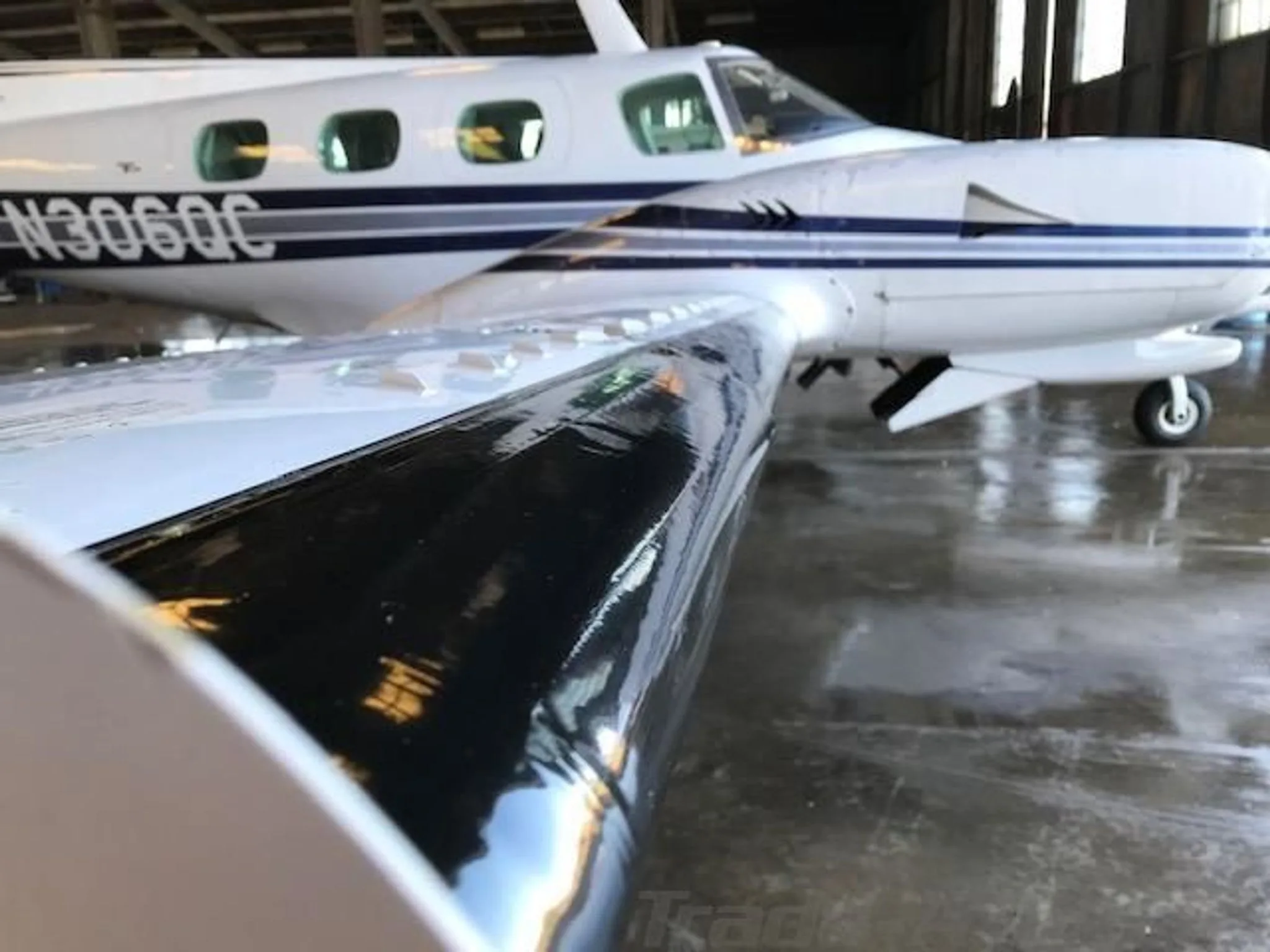 Exterior view of a 1972 BEECHCRAFT B60 DUKE, N306QC.