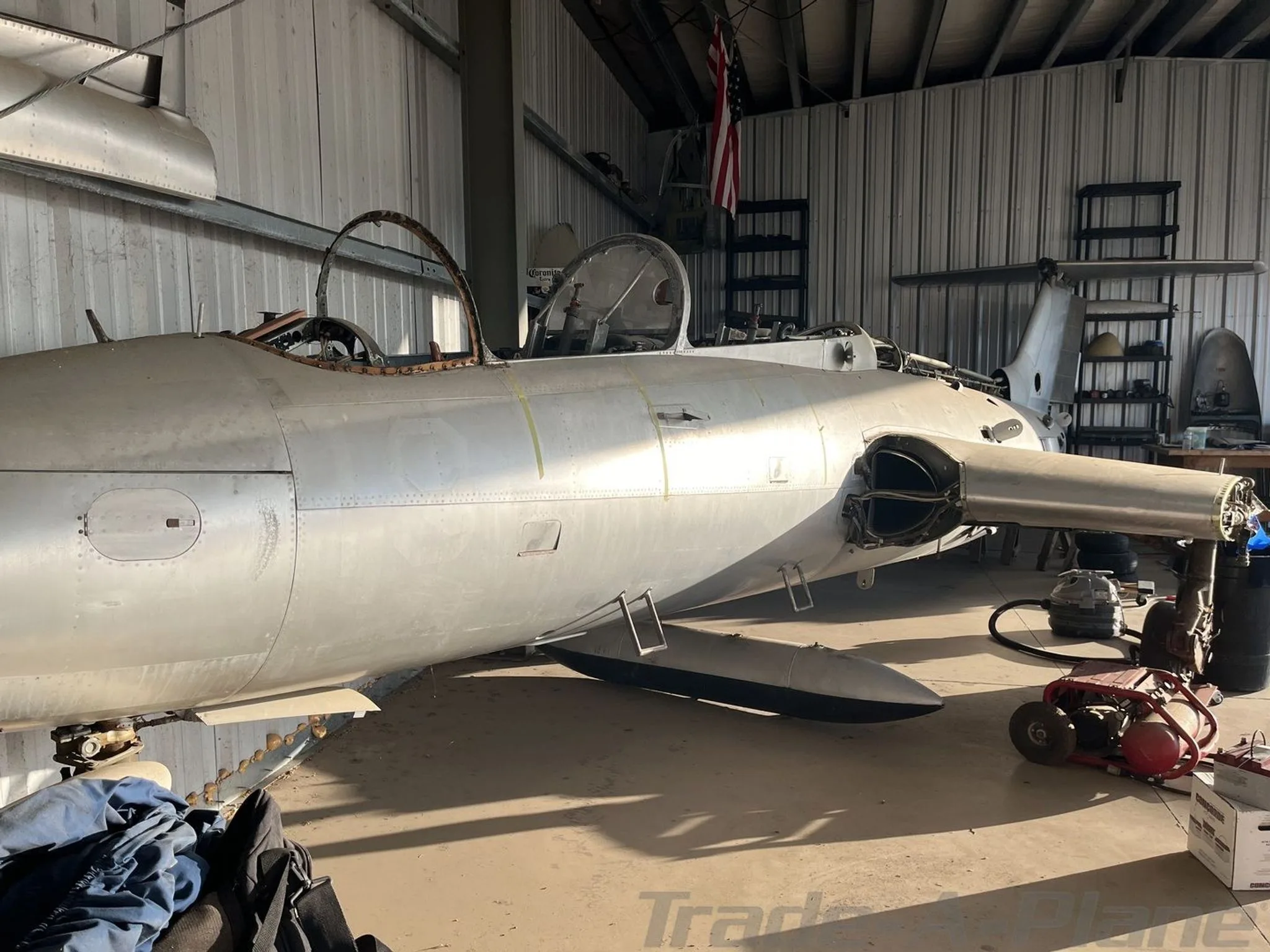 Aero L-29 Delfin