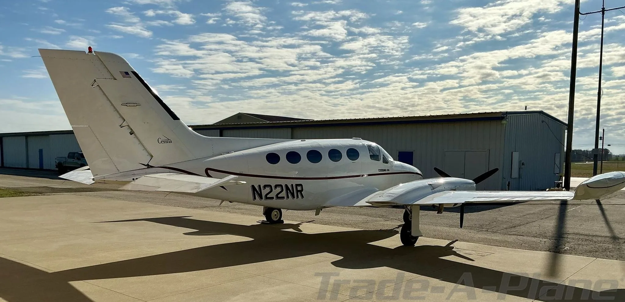 Exterior view of a 1974 CESSNA 414, N22NR.