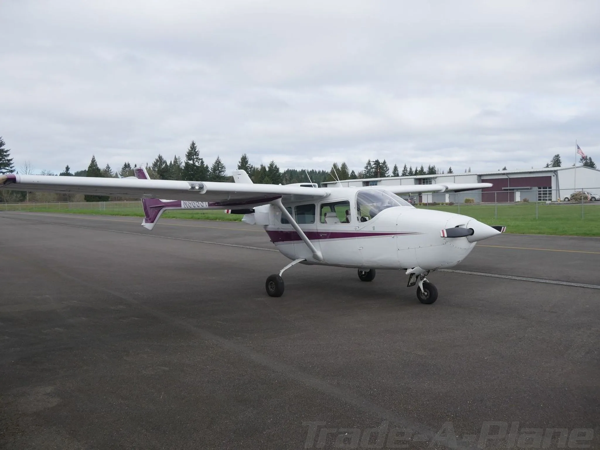 Exterior view of a 1970 CESSNA 337E.