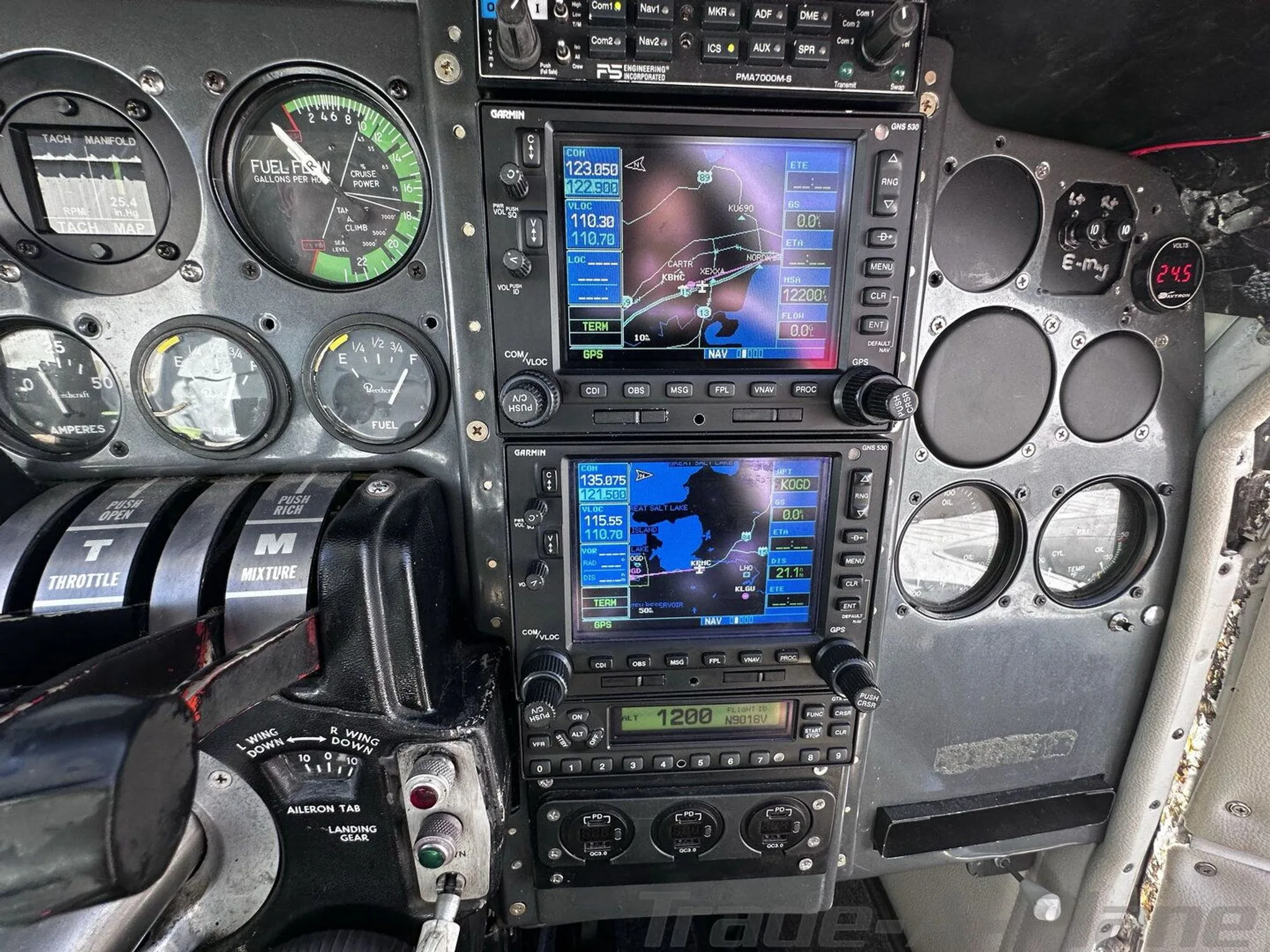 1969 Beechcraft 55 Baron