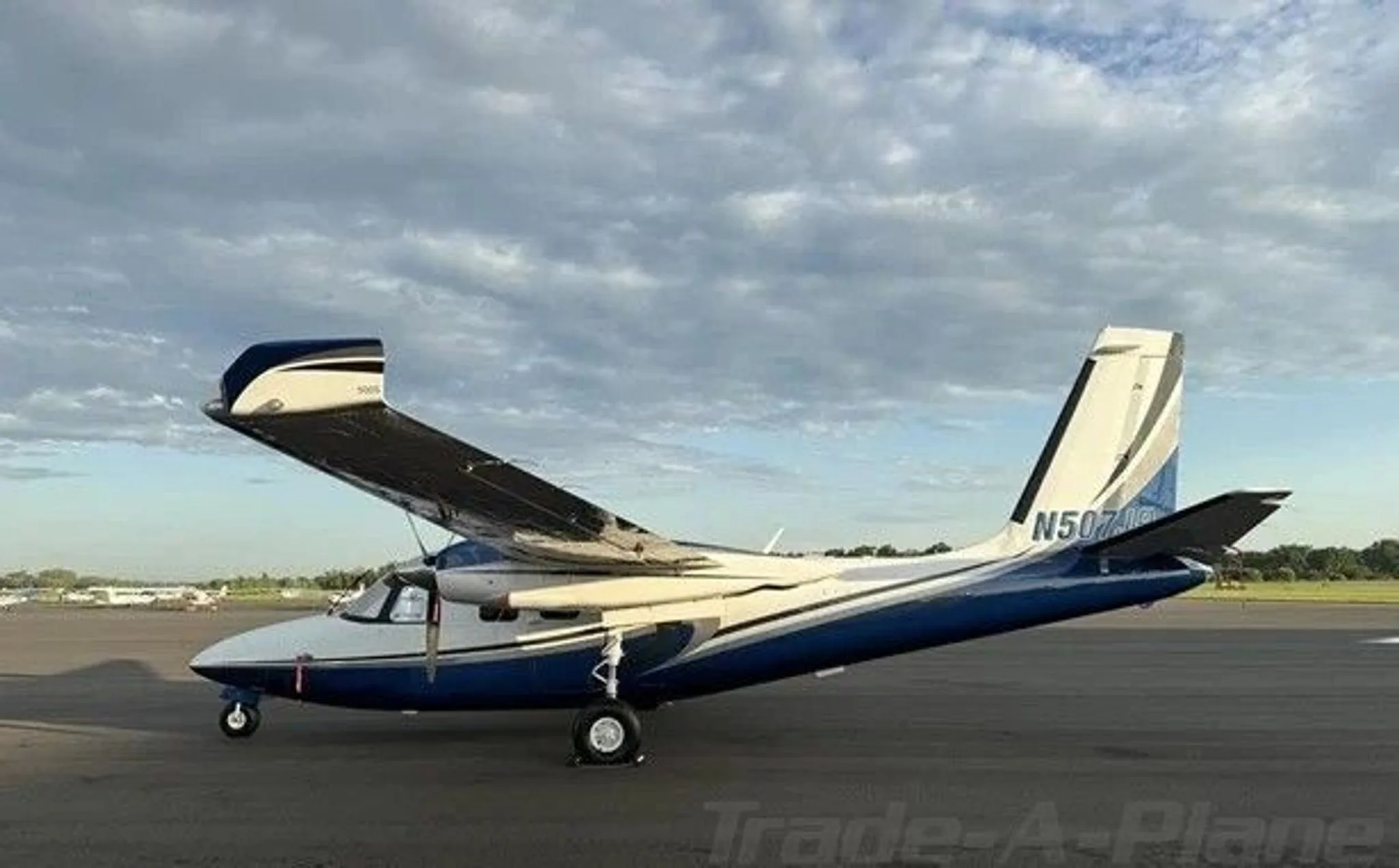 1976 Commander 500S