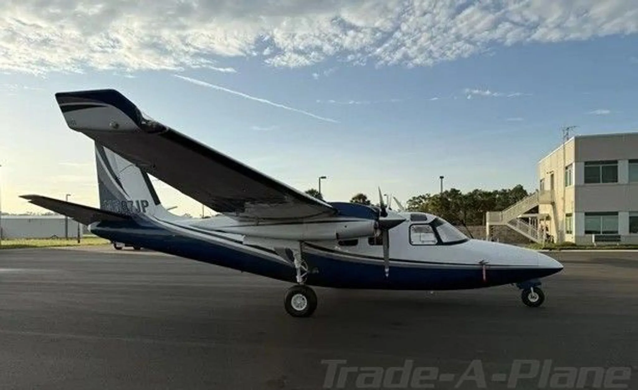 1976 Commander 500S