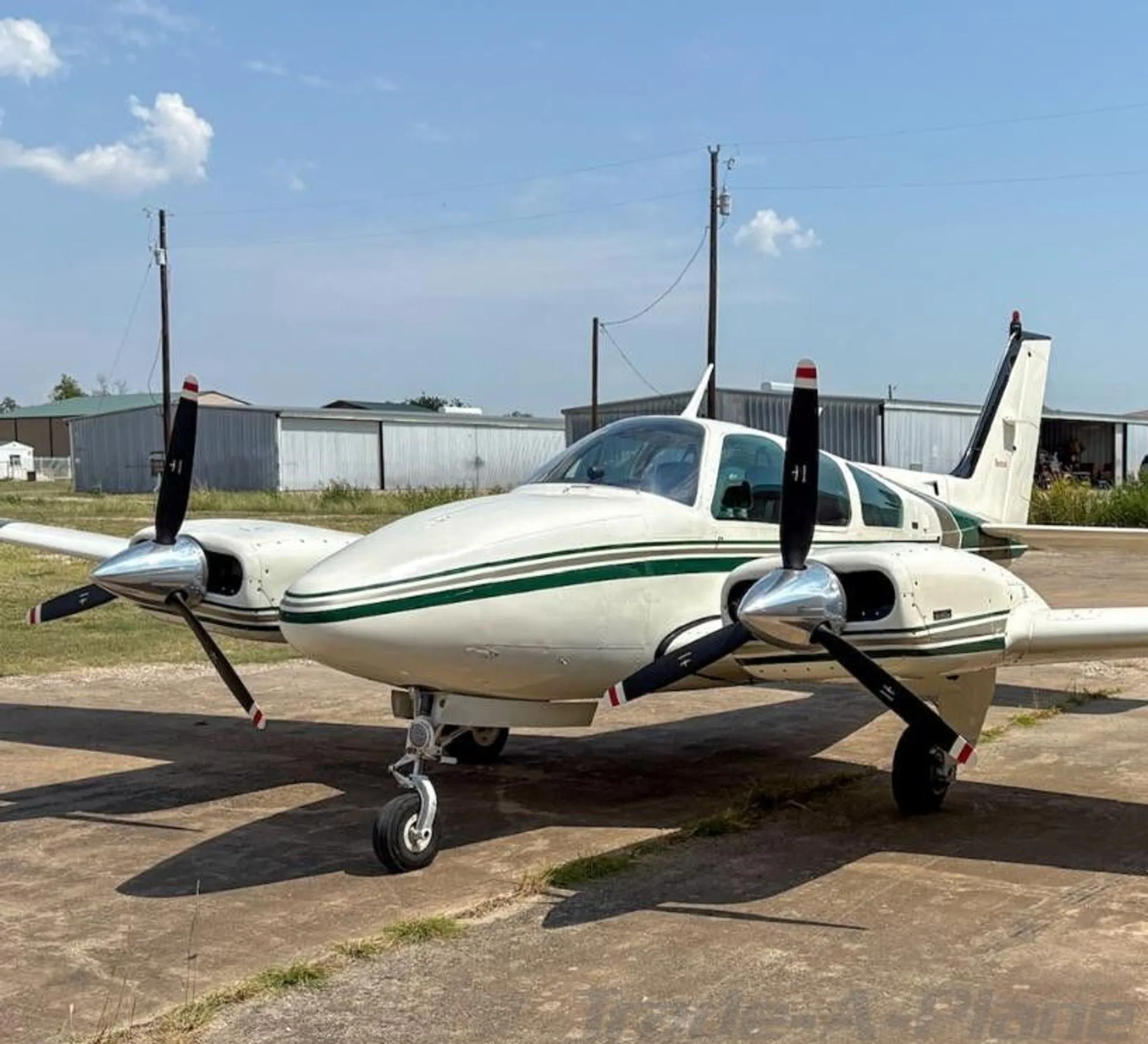 1974 Beechcraft B55 Baron