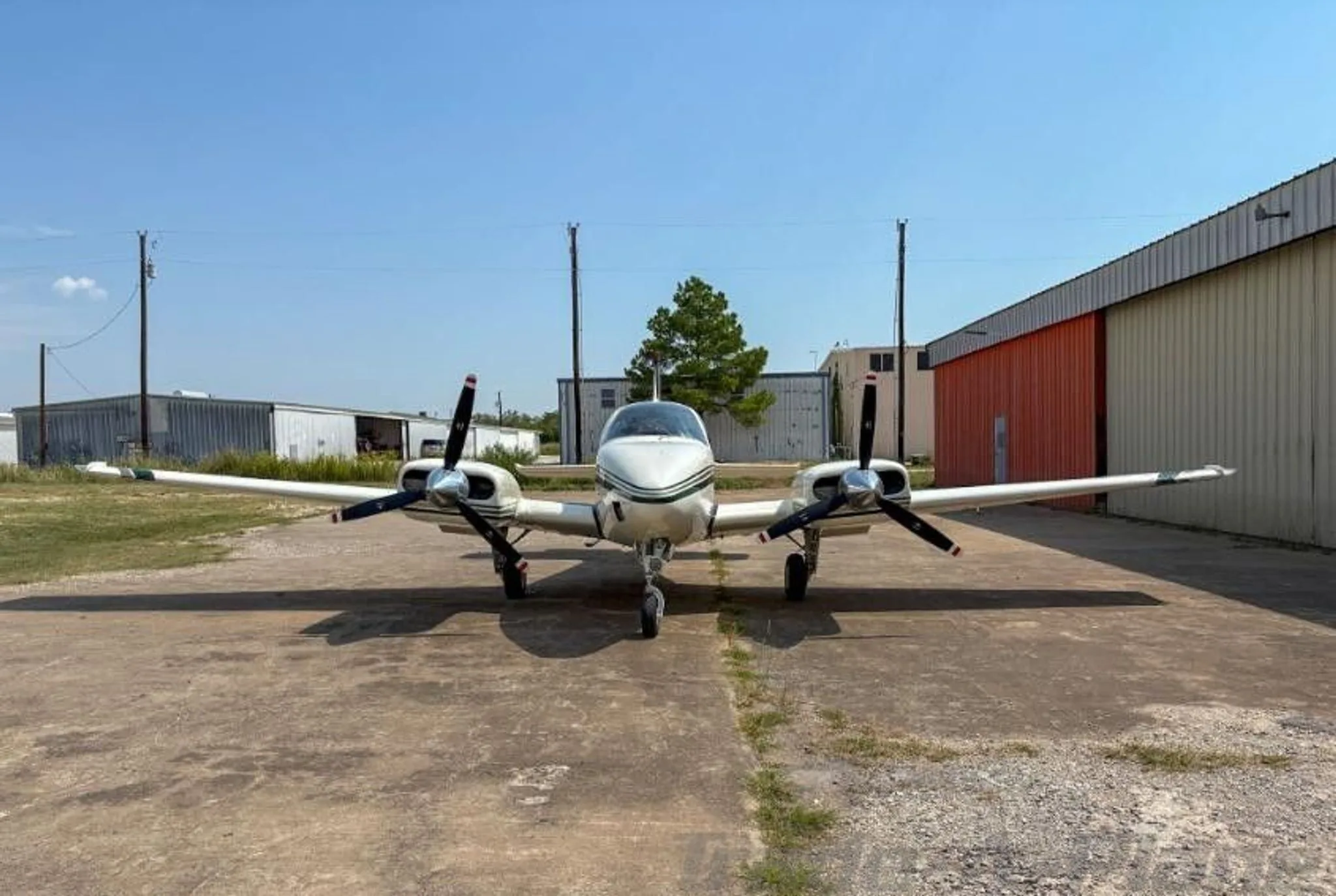 1974 Beechcraft B55 Baron