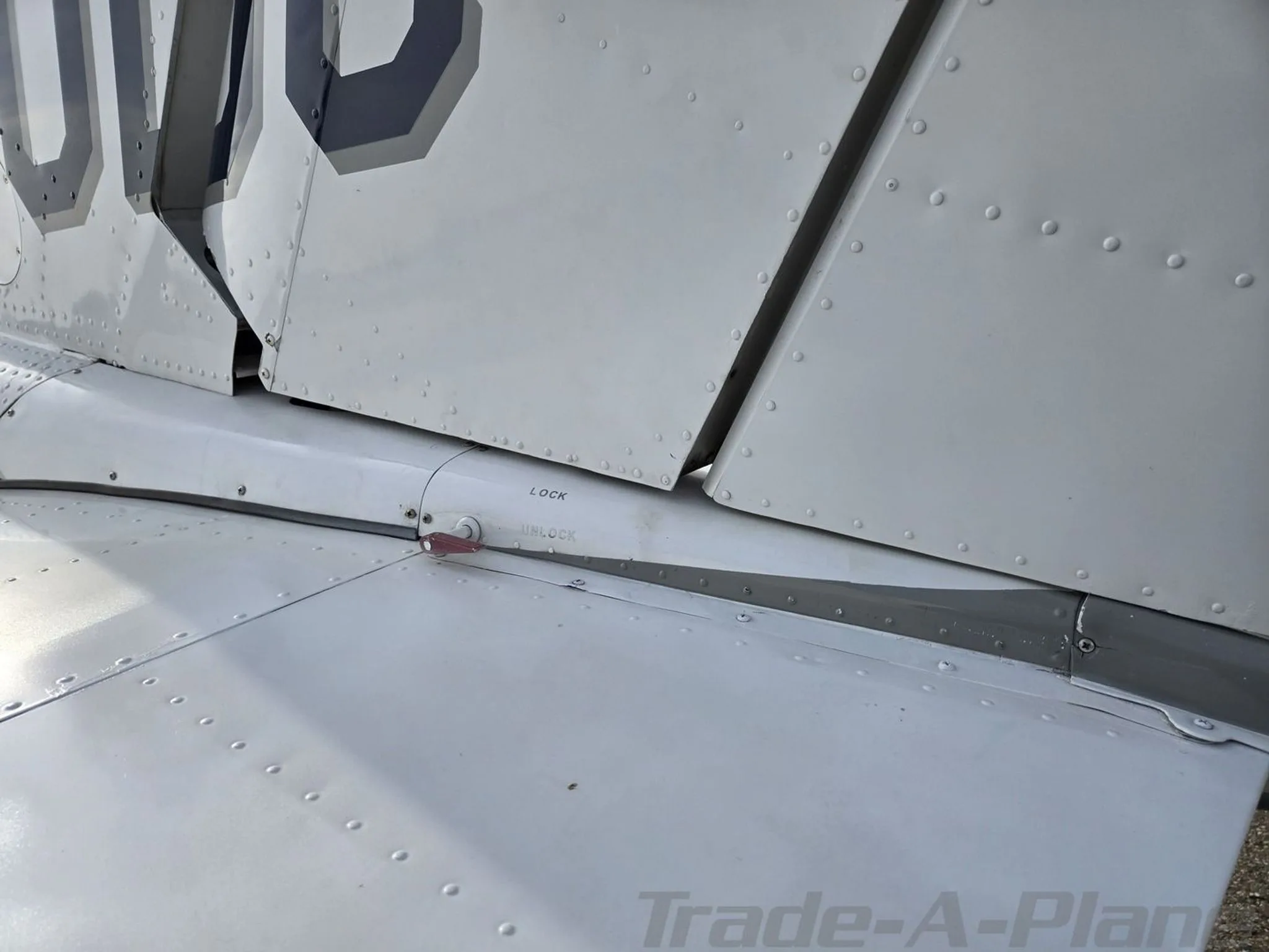 Engine detail of a 1981 CESSNA 421C.
