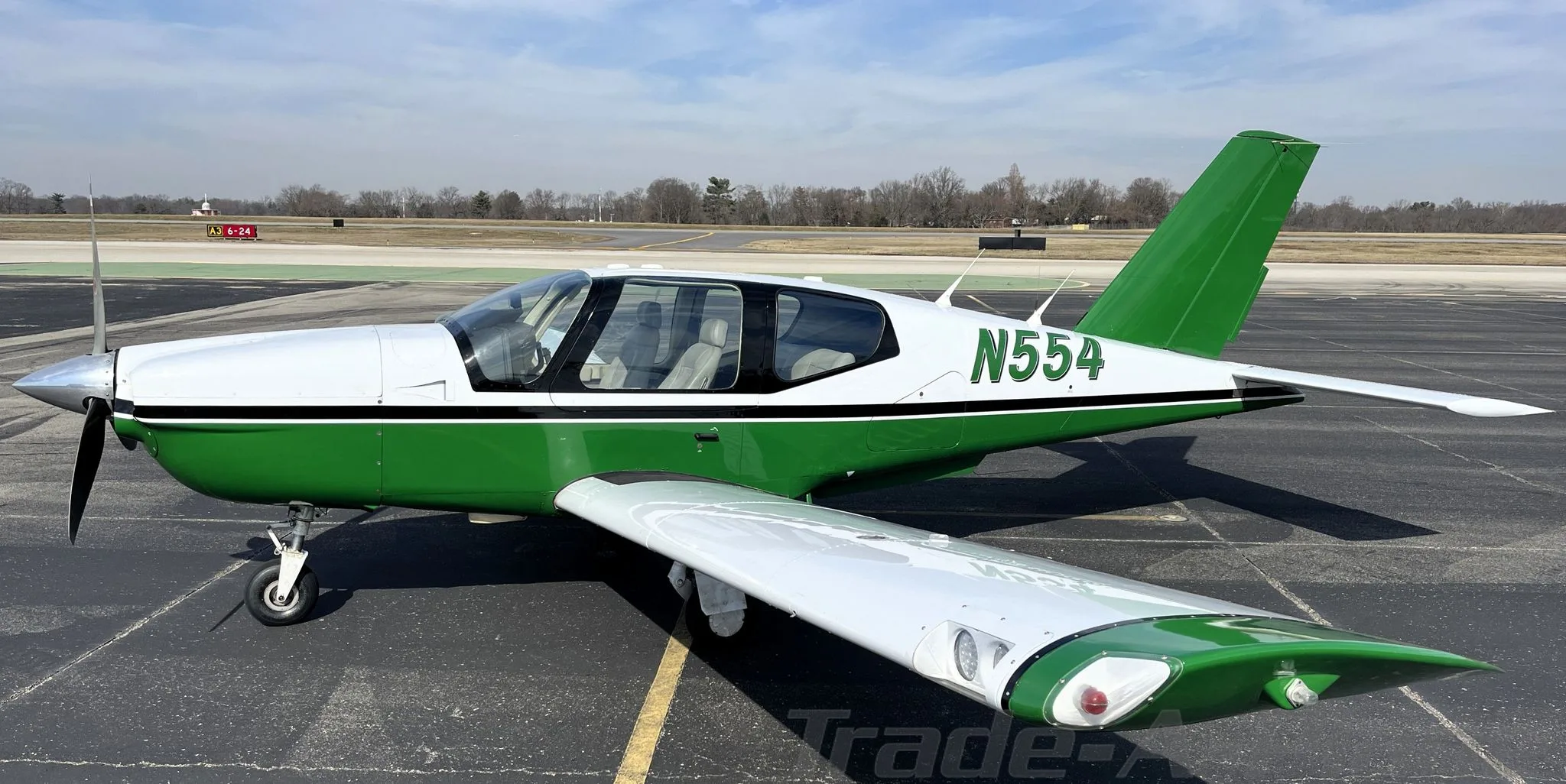 Exterior view of a 1991 SOCATA TB-20 TRINIDAD, N554.