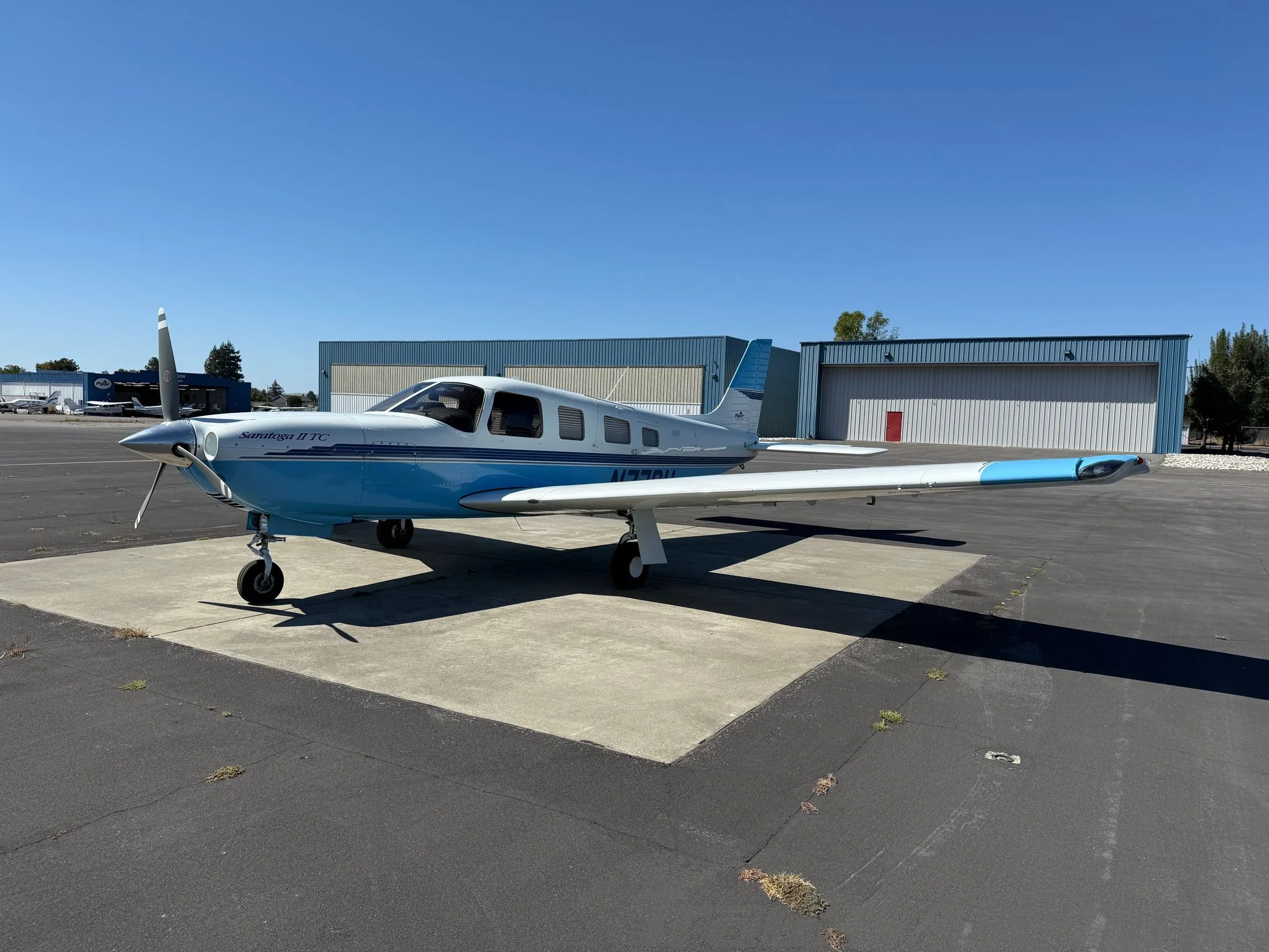 Exterior view of a 1999 PIPER SARATOGA II TC (1998, N77DU.