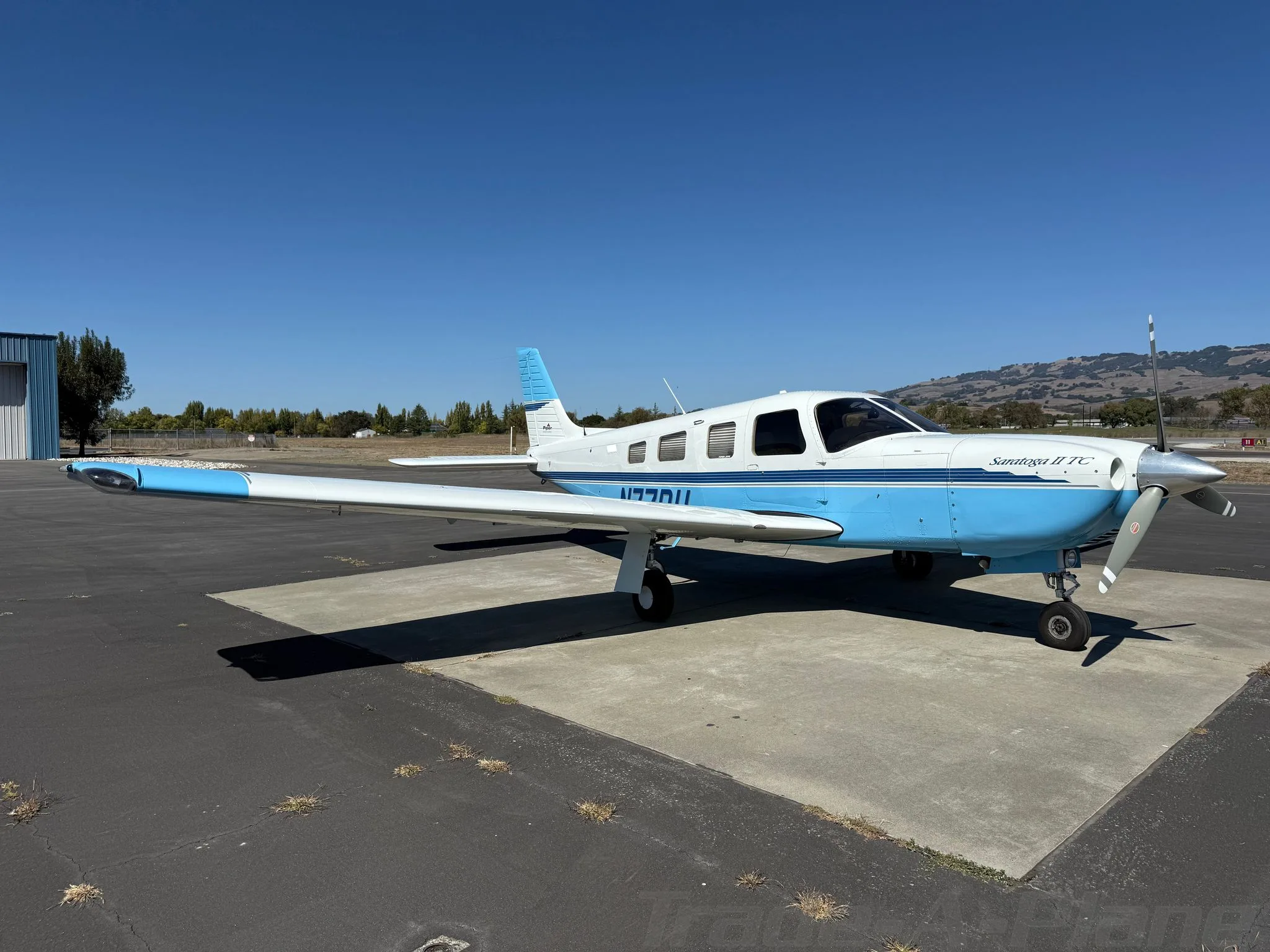 Exterior view of a 1999 PIPER SARATOGA II TC (1998, N77DU.