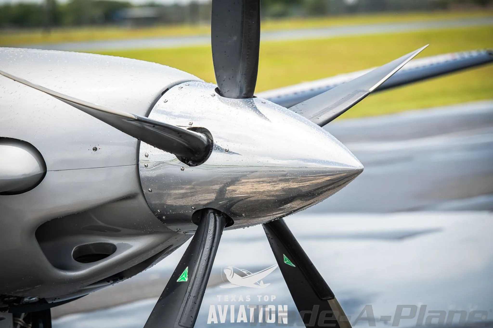 Engine detail of a 2009 PIPER MERIDIAN M500.