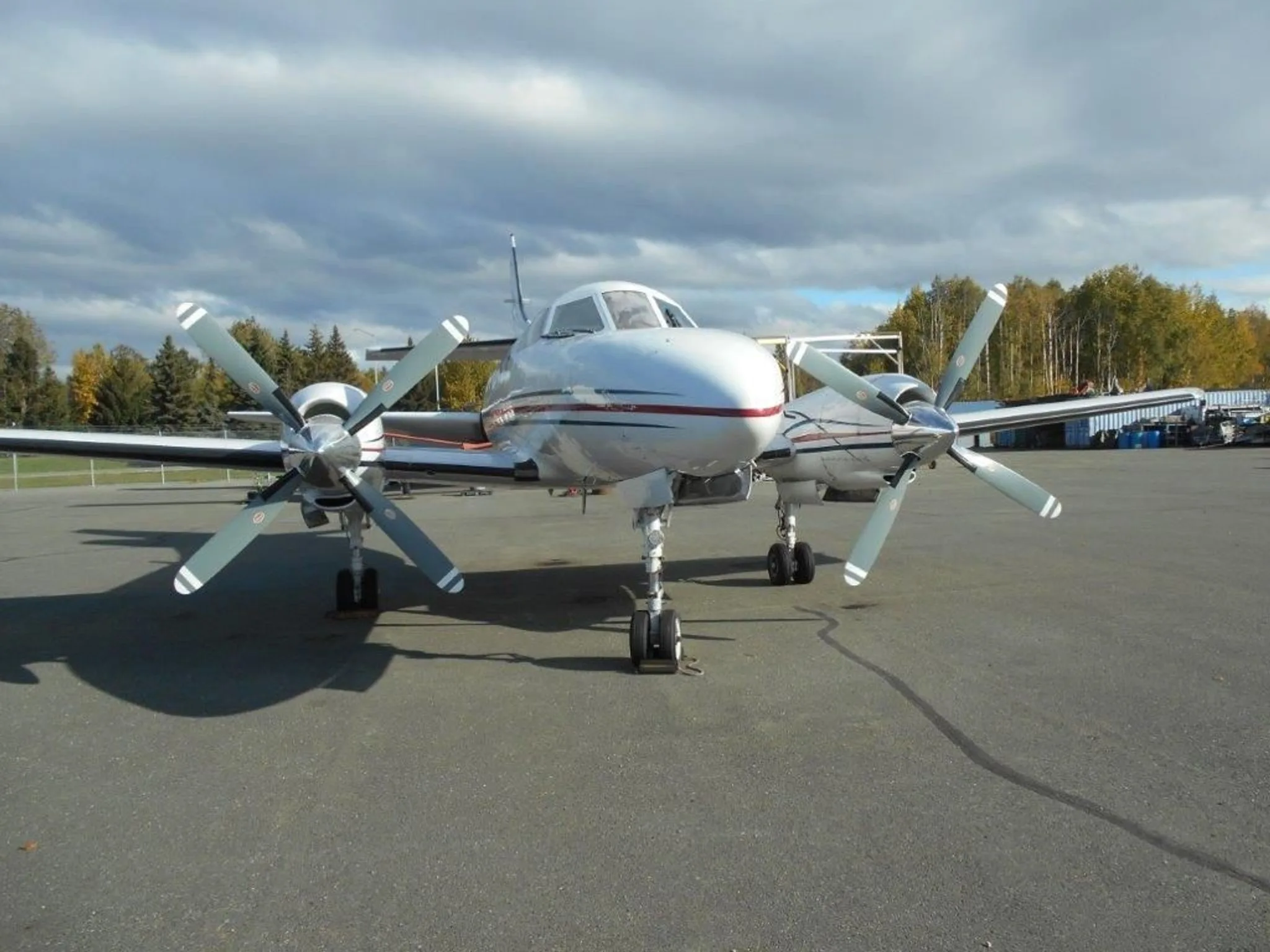 Exterior view of a 1979 SWEARINGEN SA226-T MERLIN IIIB, N616PS.