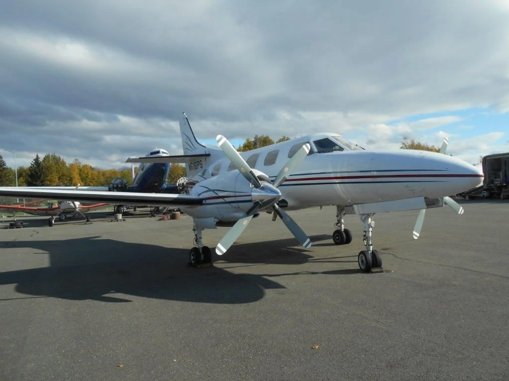 Exterior view of a 1979 SWEARINGEN SA226-T MERLIN IIIB, N616PS.