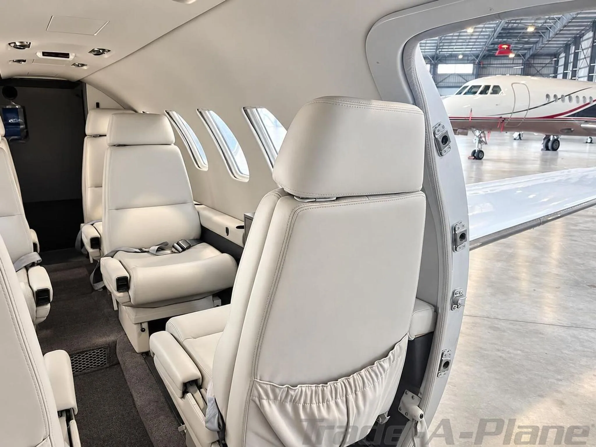 Cabin interior of a 1986 CESSNA CITATION SII.