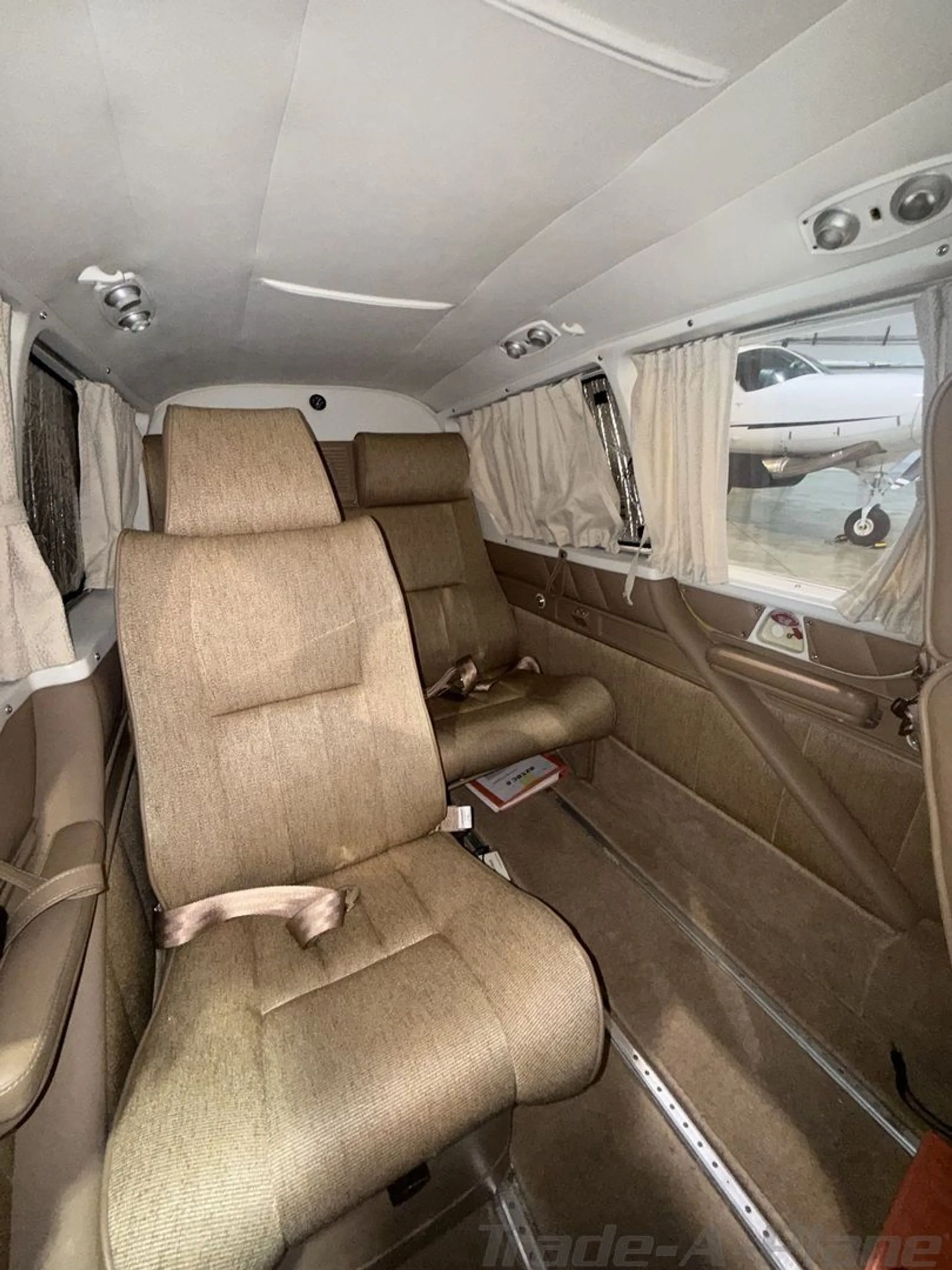 Cabin interior of a 1975 PIPER TURBO AZTEC E.